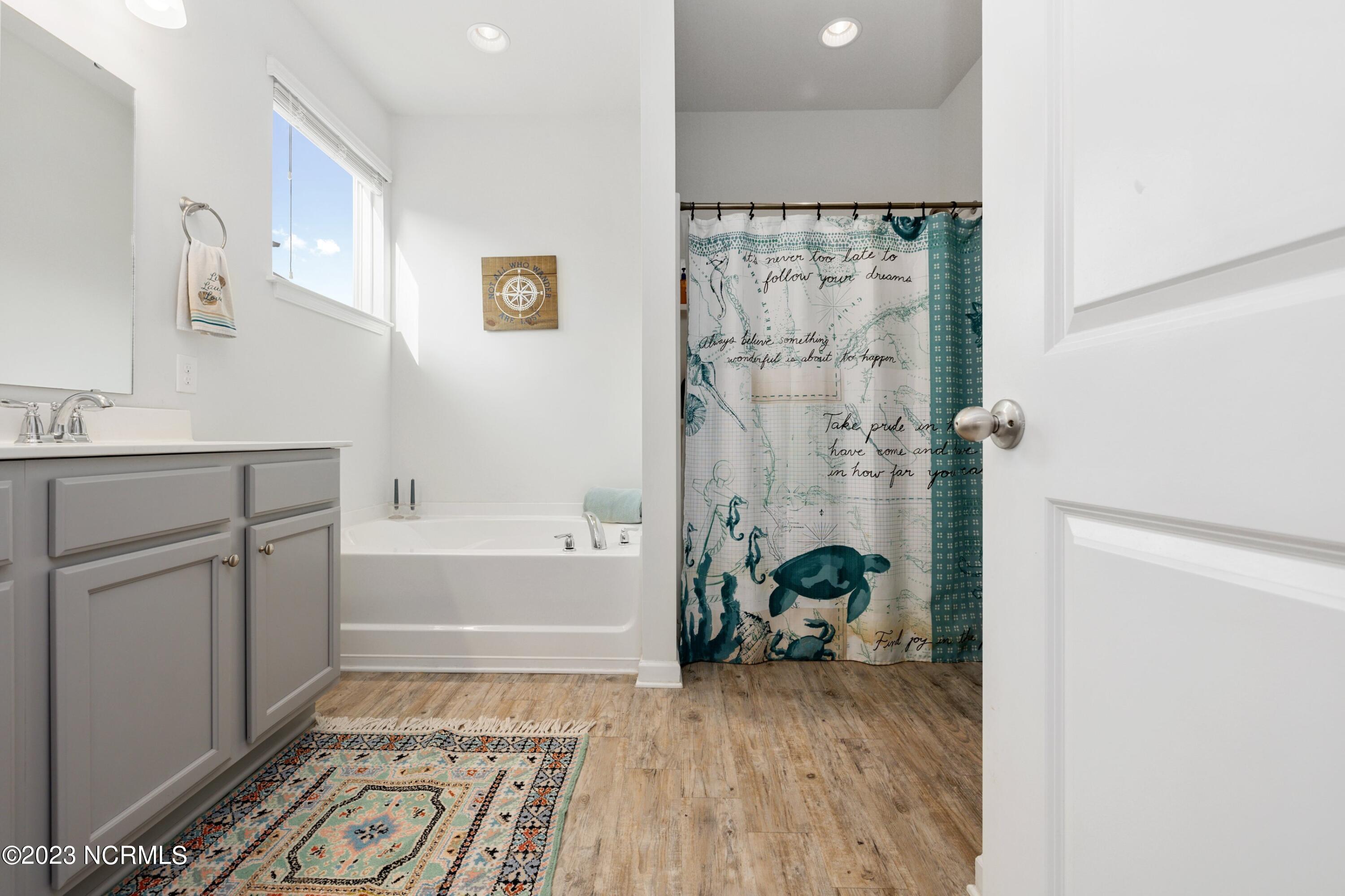 747 Stradleigh Court