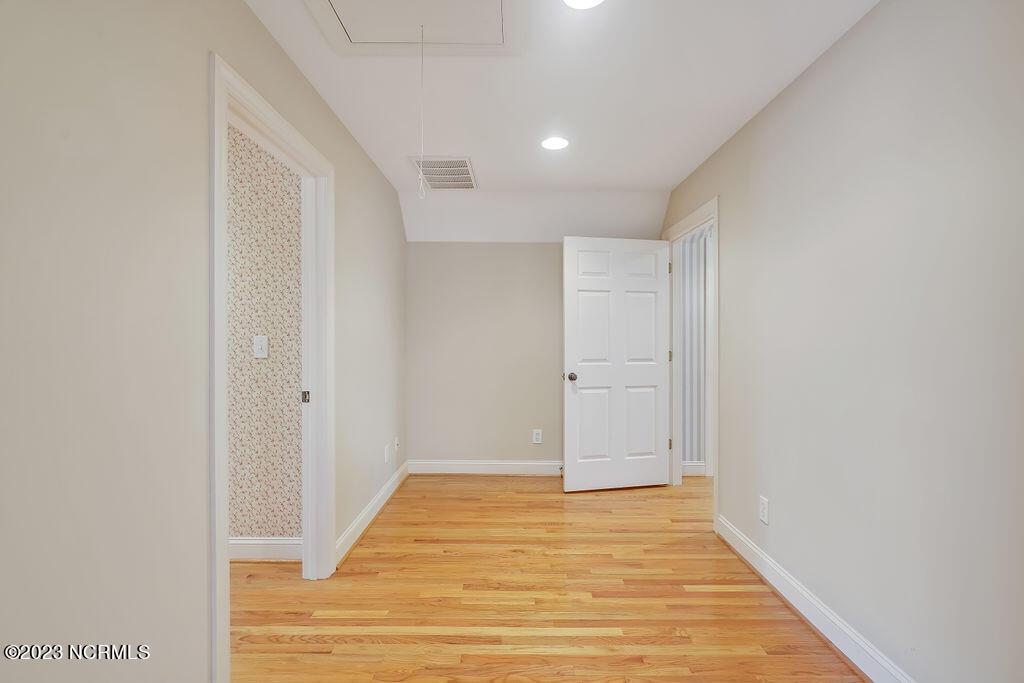 5642 Harvest Grove Lane