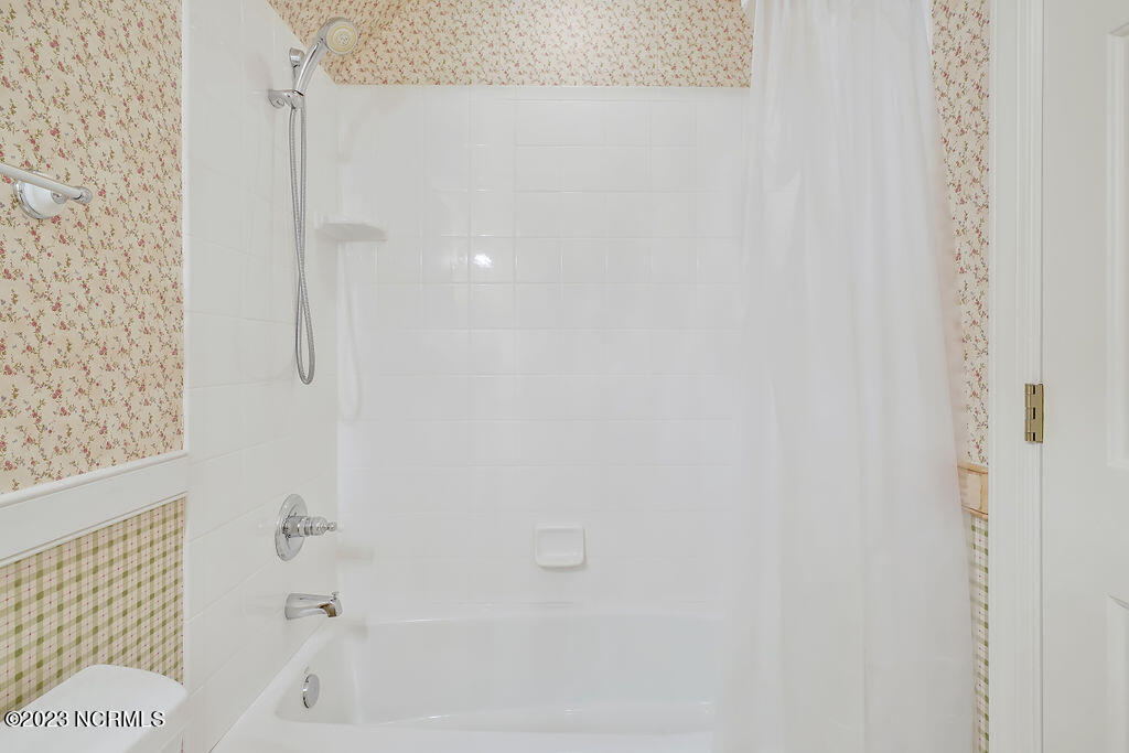 5642 Harvest Grove Lane