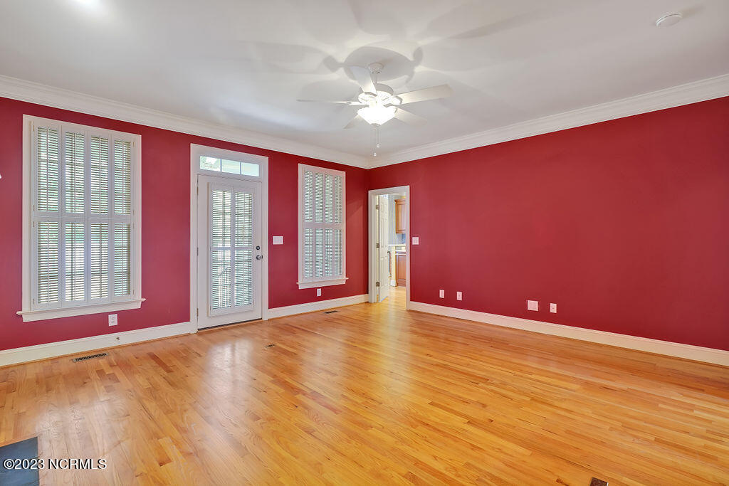 5642 Harvest Grove Lane