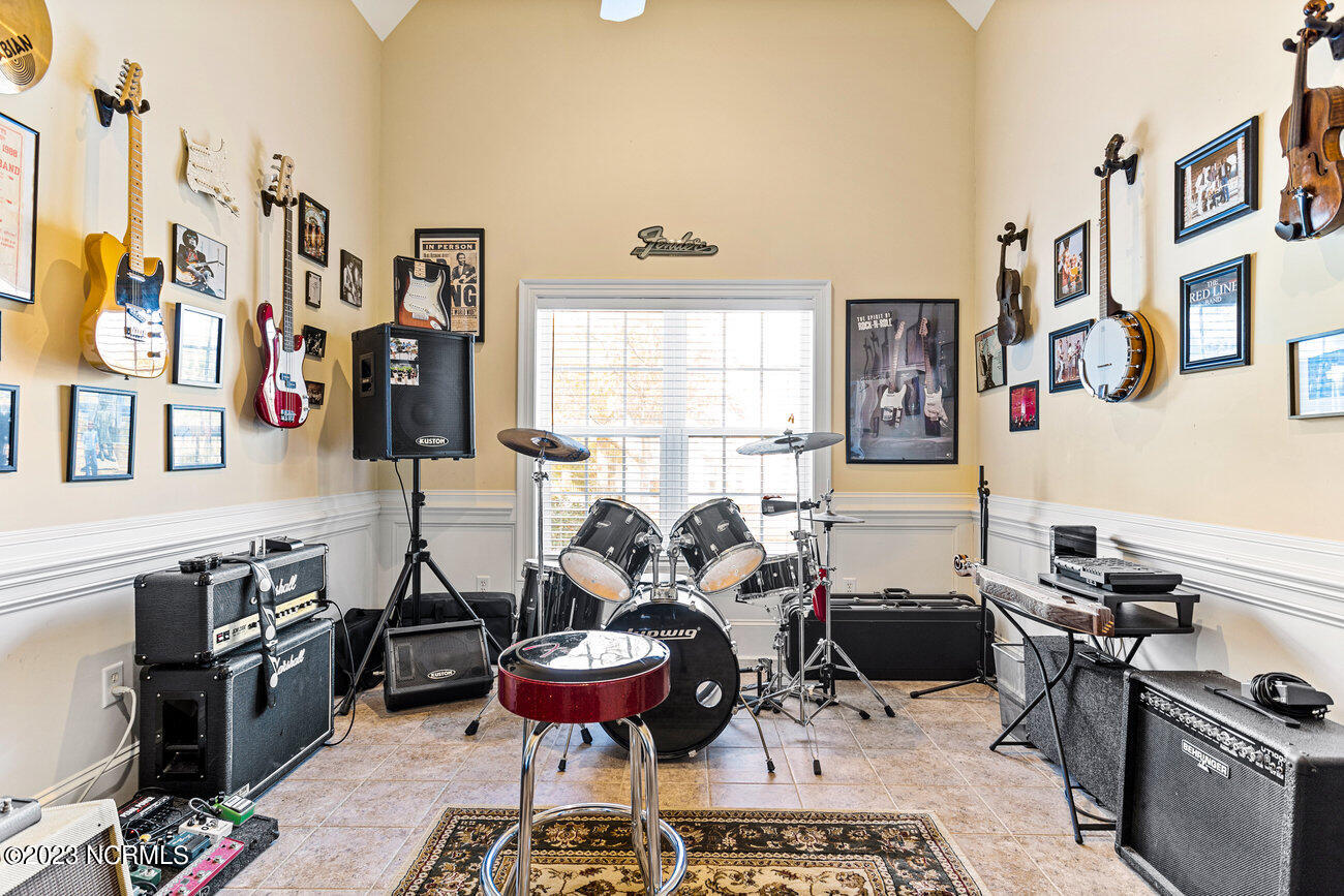 8901 New Forest Drive