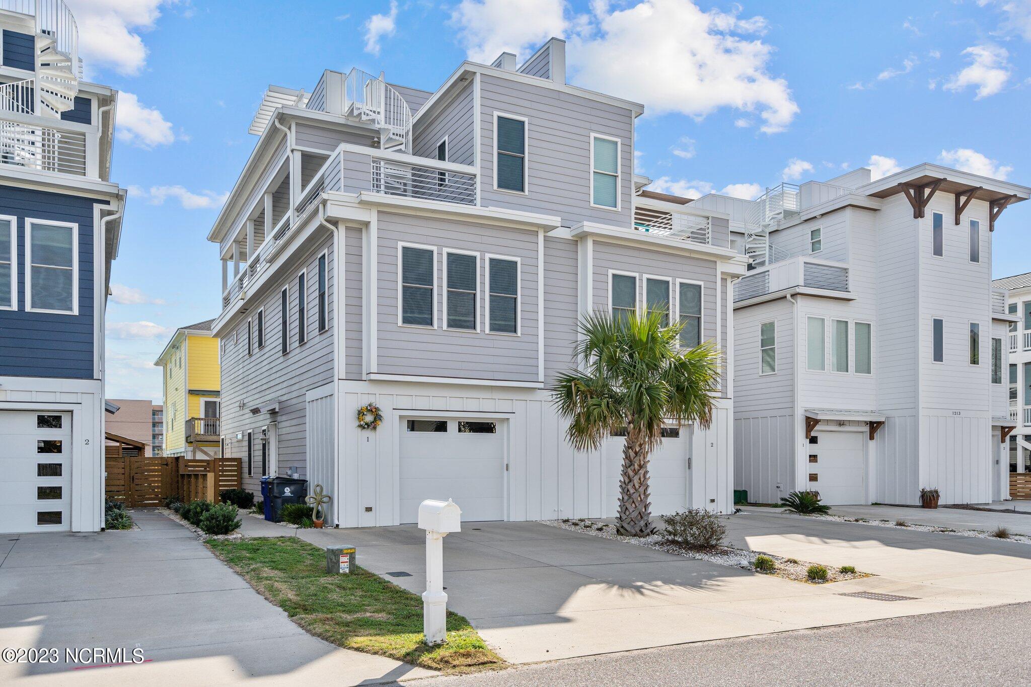 1211 Snapper Lane, 1