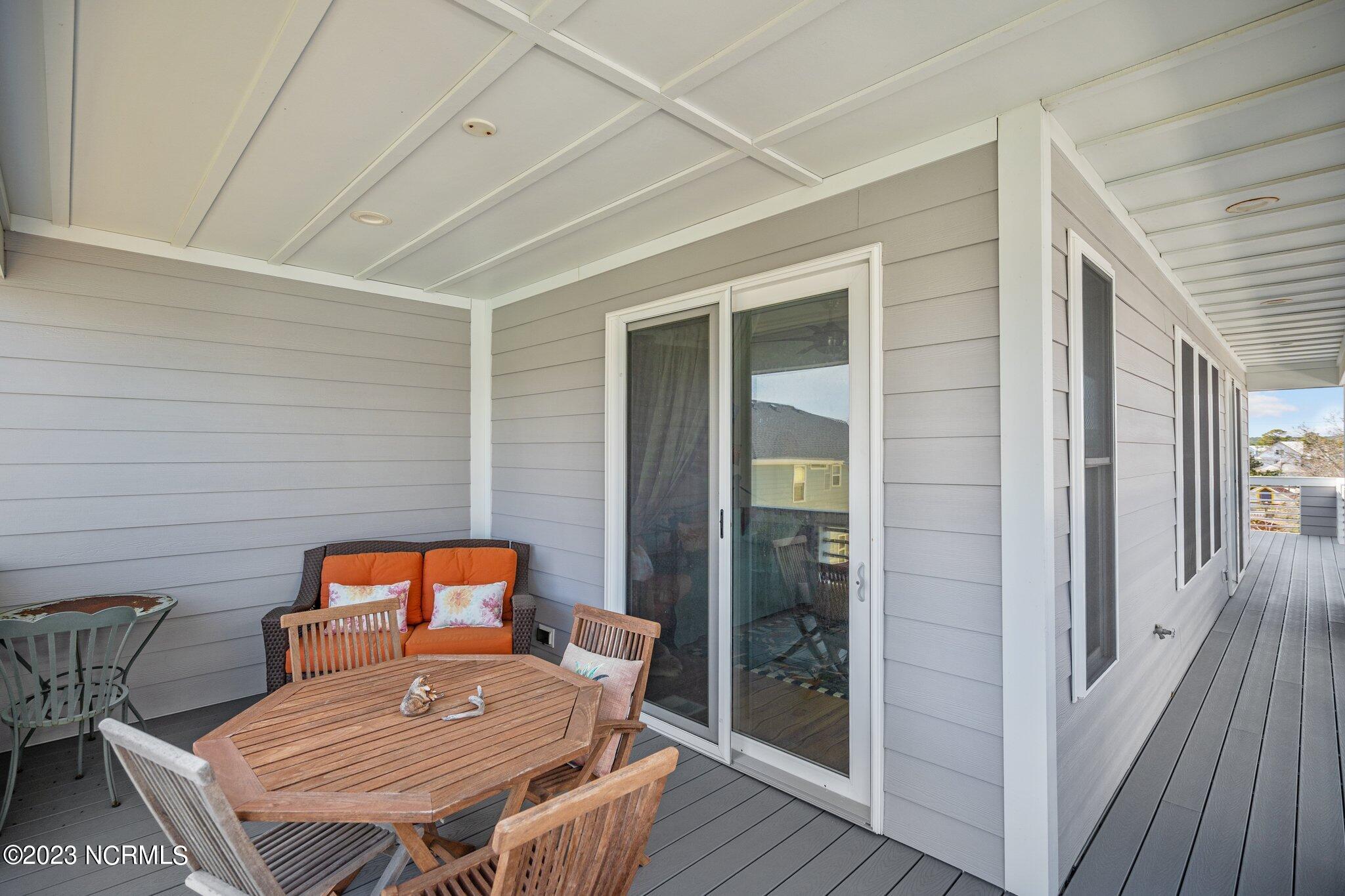 1211 Snapper Lane, 1