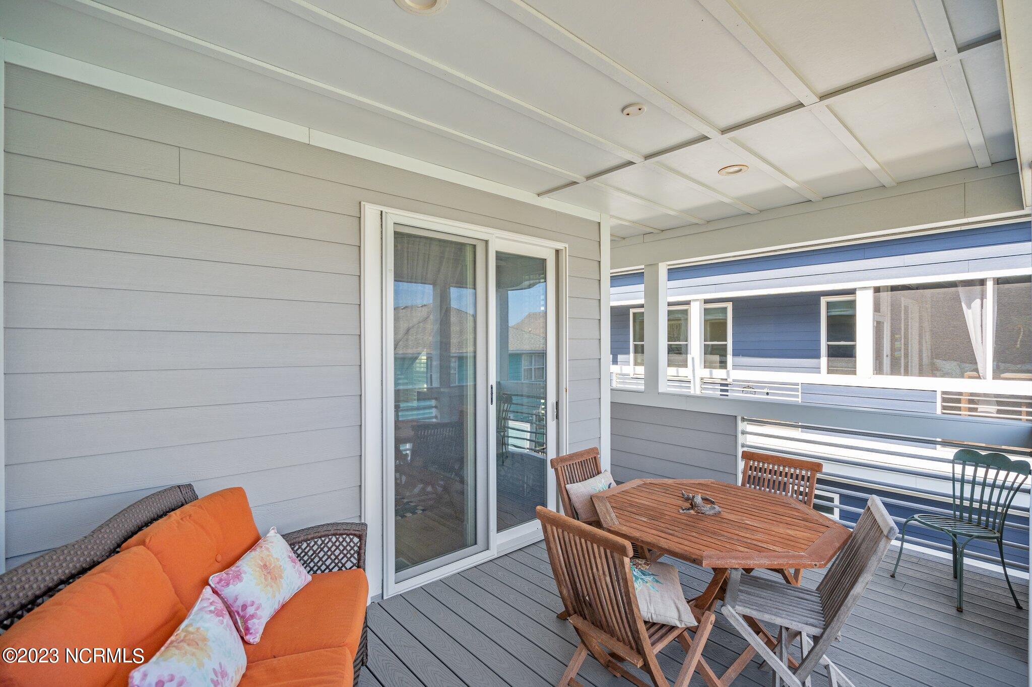 1211 Snapper Lane, 1