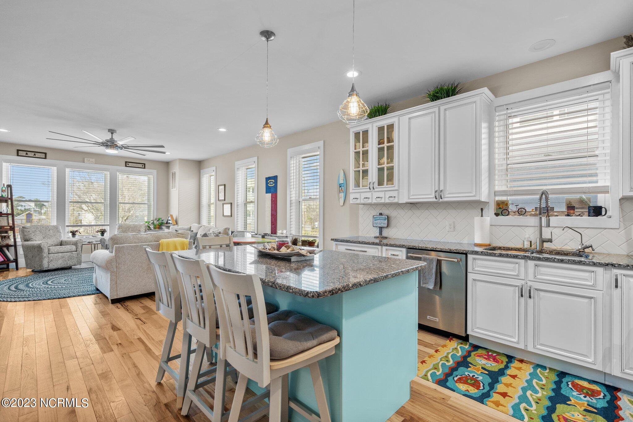 1211 Snapper Lane, 1