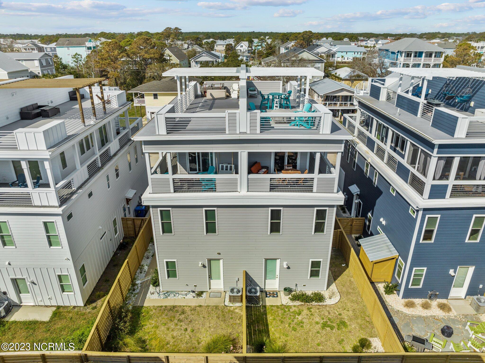 1211 Snapper Lane, 1