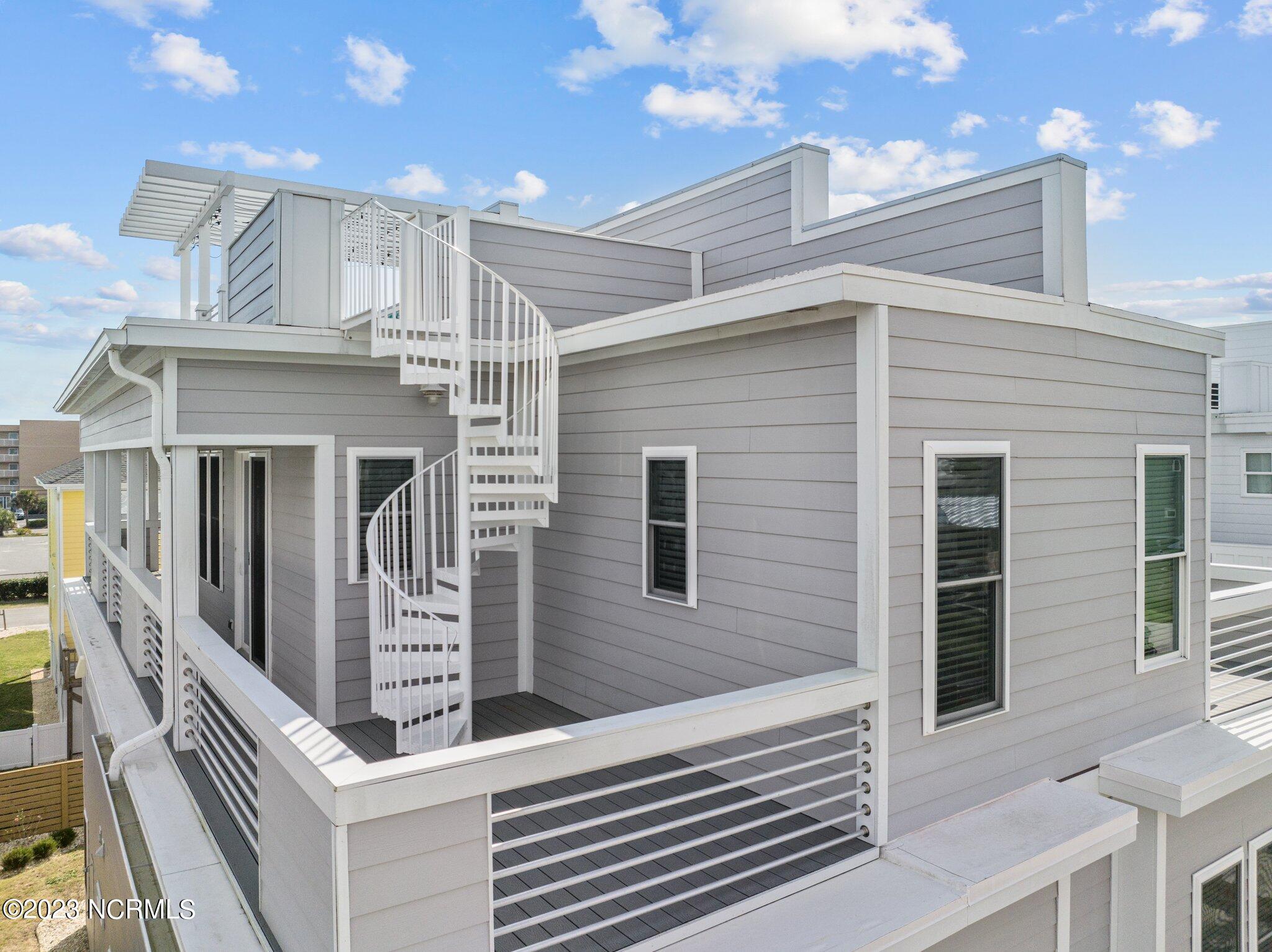 1211 Snapper Lane, 1