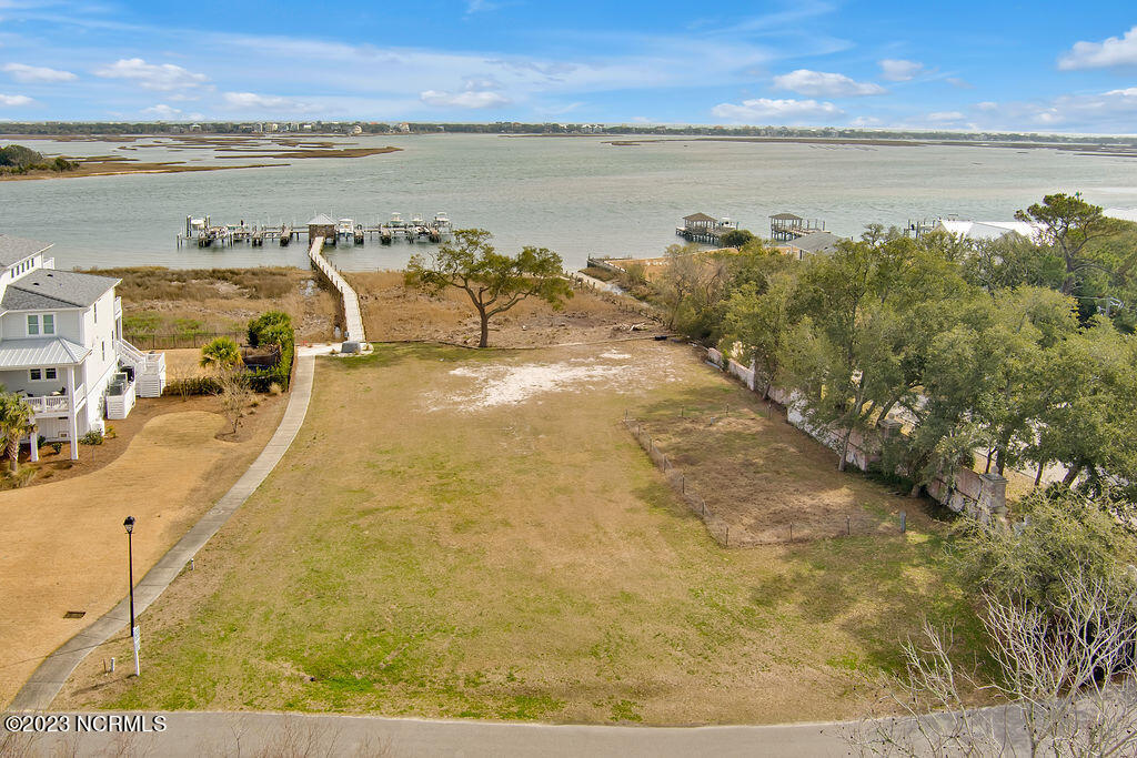 108 Seven Oaks Court