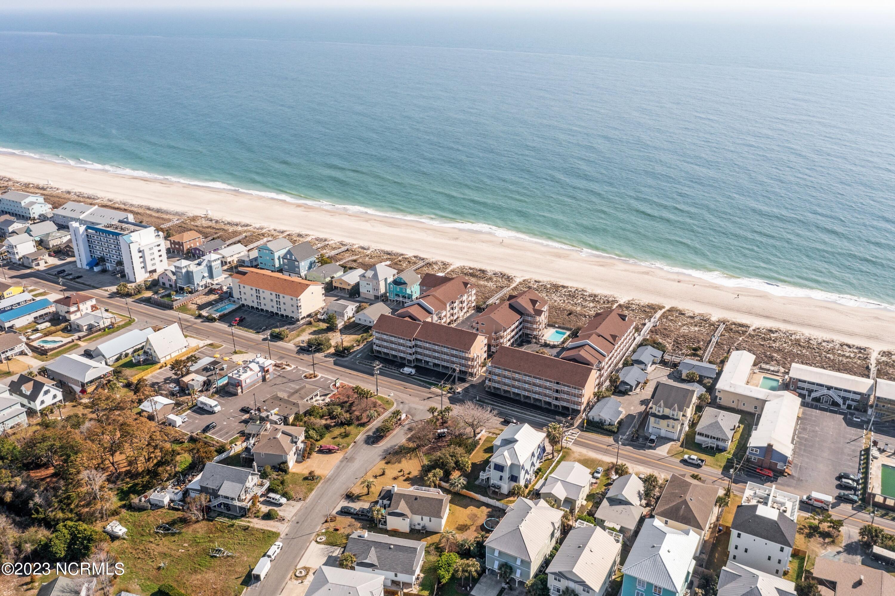 1110 Lake Park Boulevard S, 2