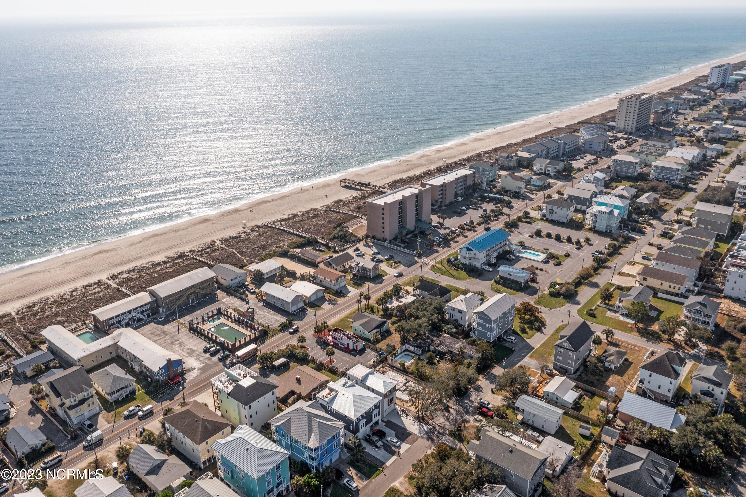 1110 Lake Park Boulevard S, 2