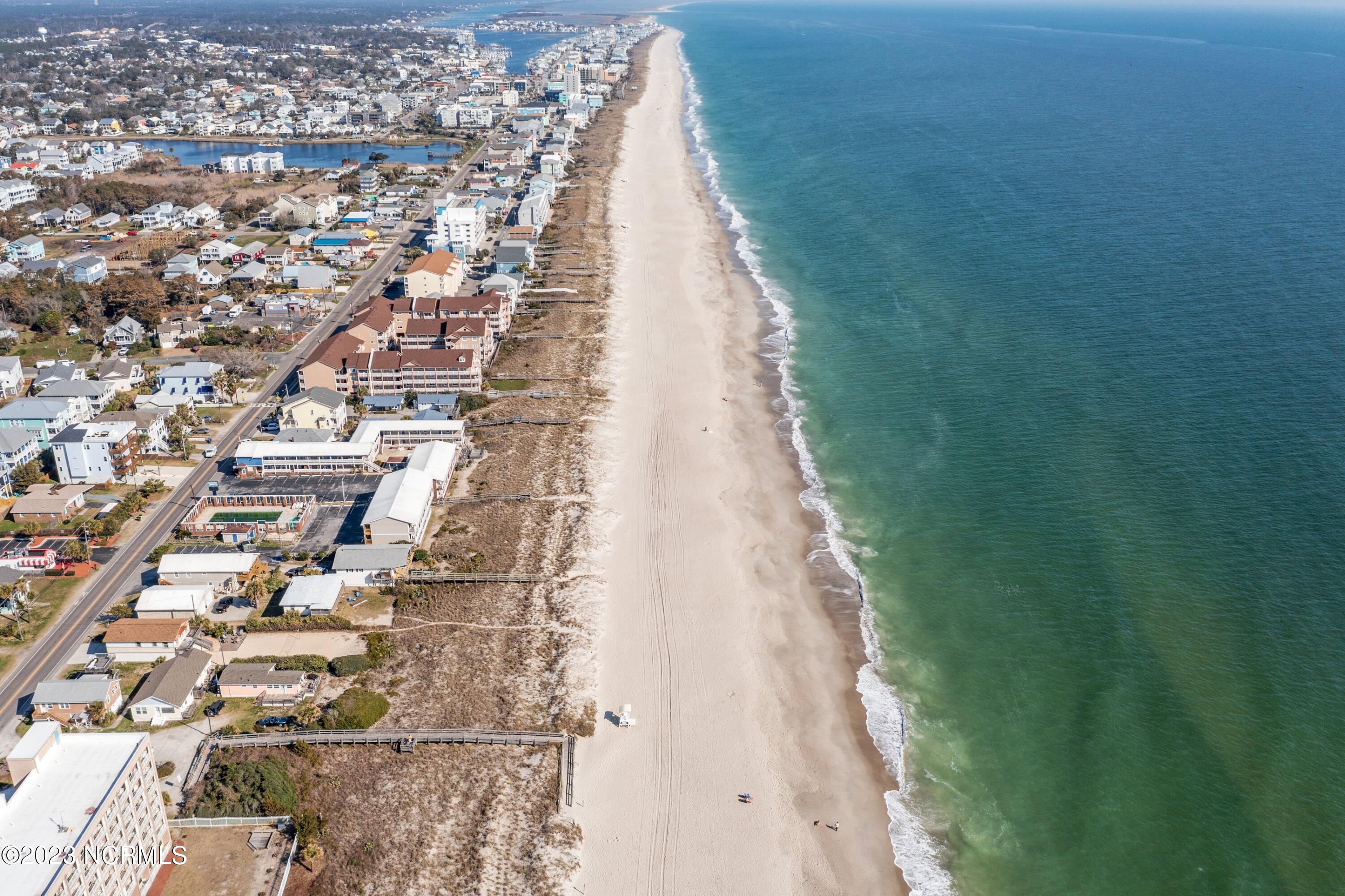 1110 Lake Park Boulevard S, 2