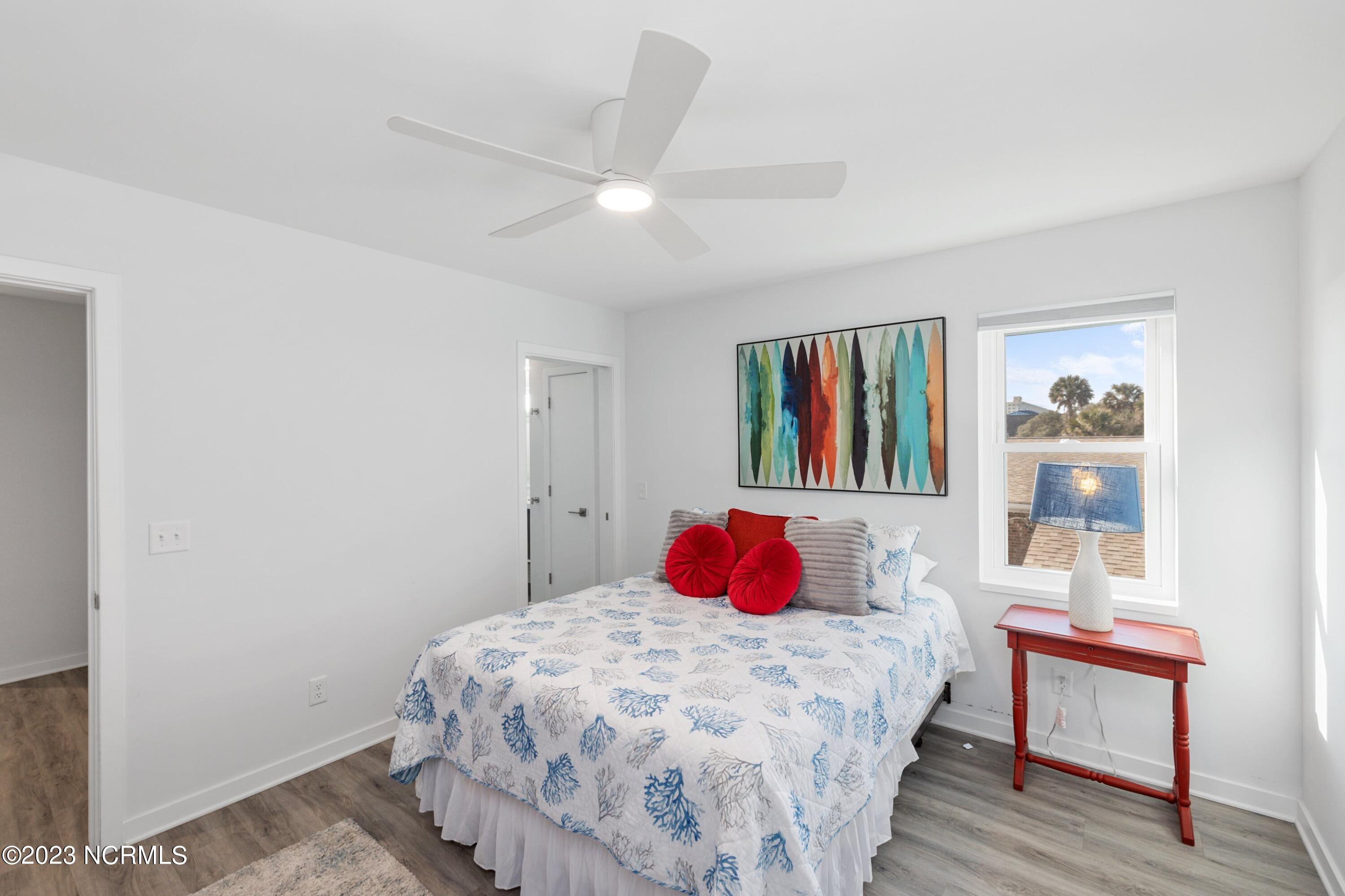 1110 Lake Park Boulevard S, 2