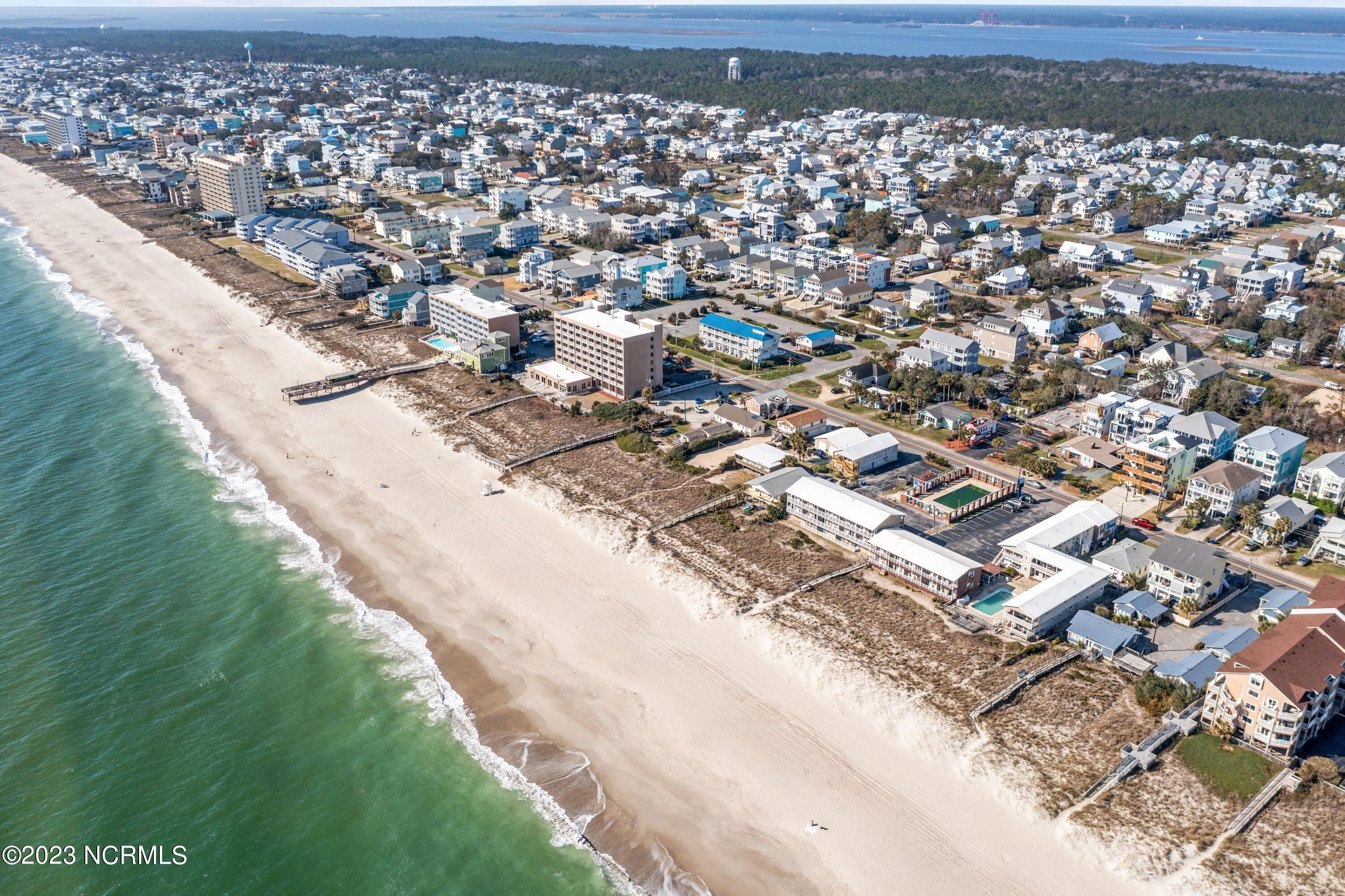 1110 Lake Park Boulevard S, 2