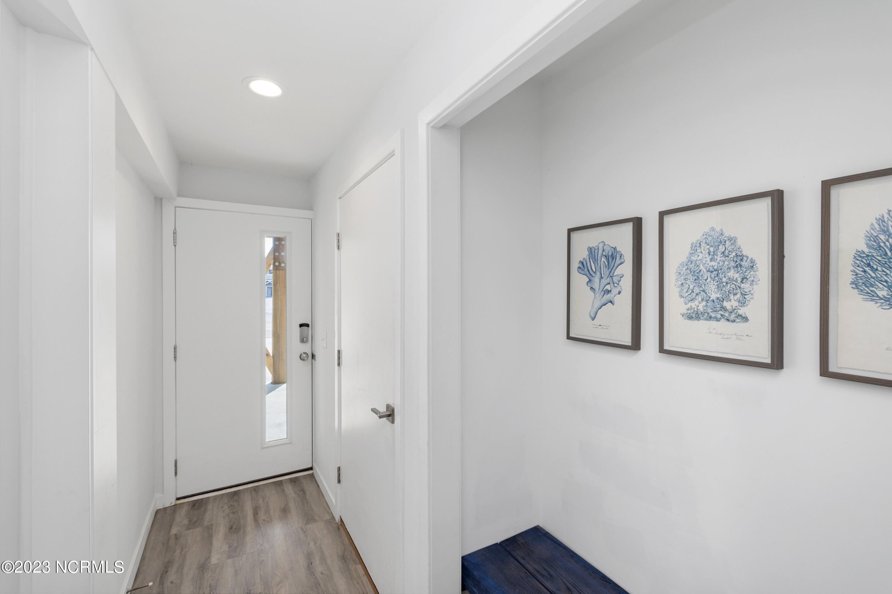 1110 Lake Park Boulevard S, 2