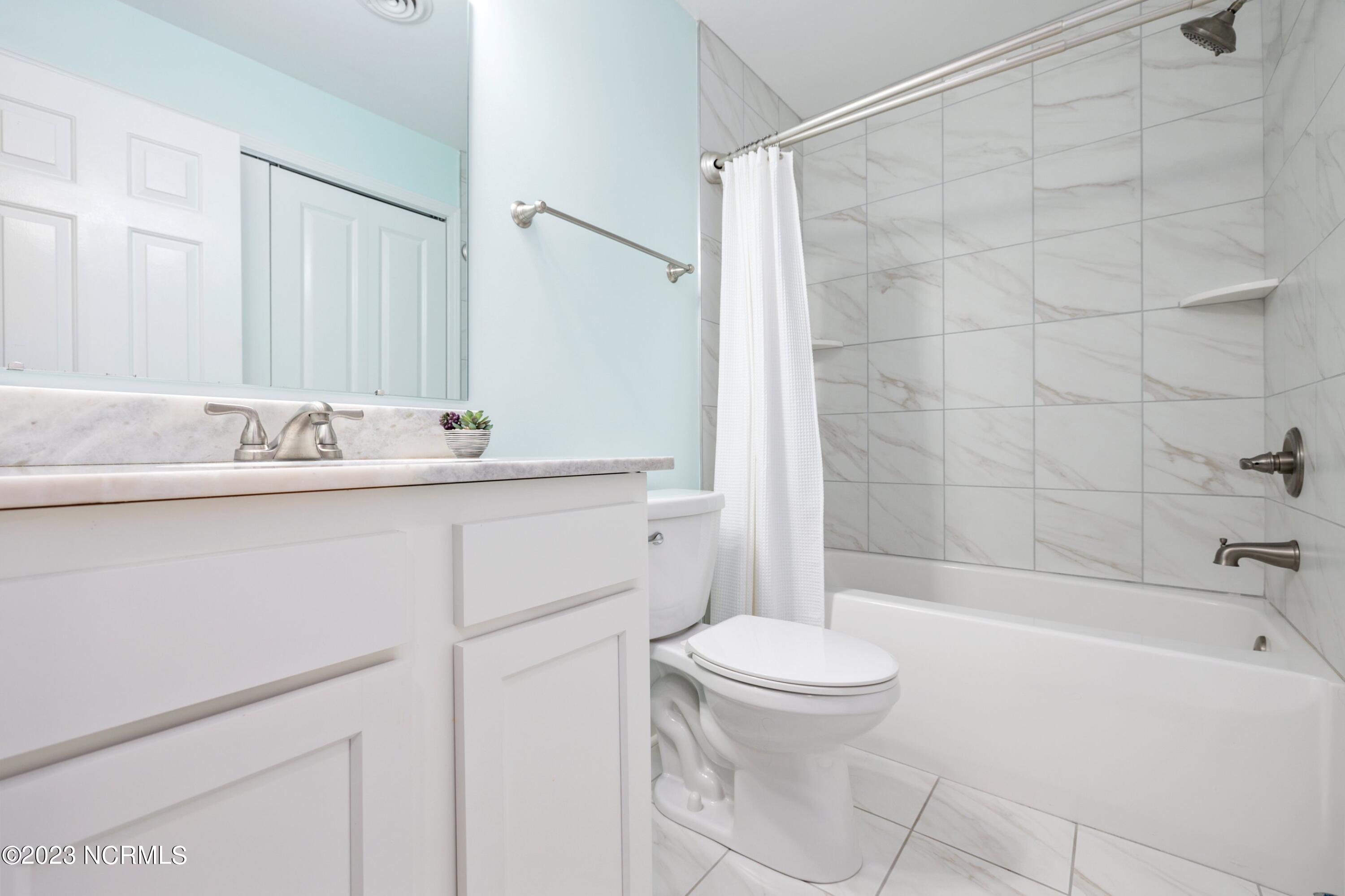 504 S Carolina Beach Avenue S Unit: Unit J3