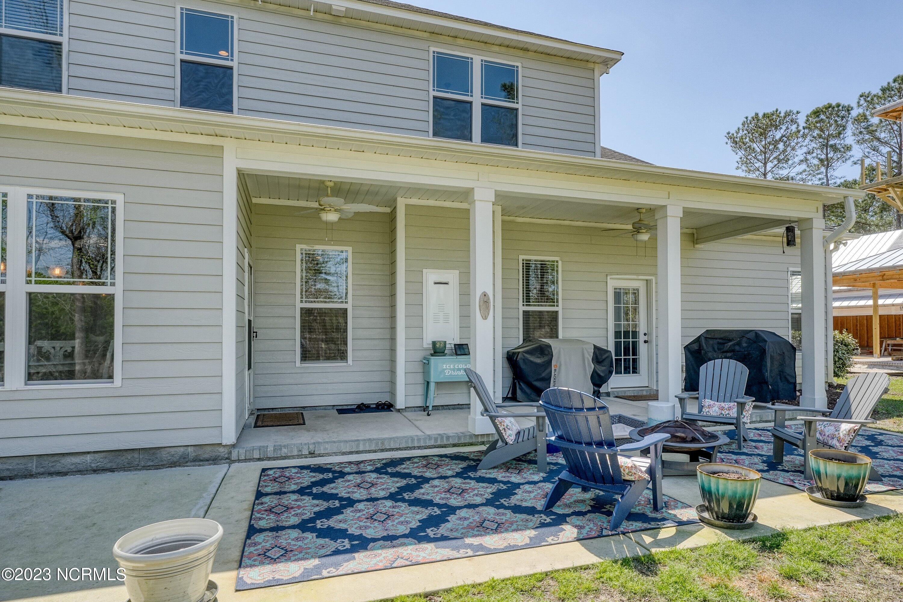 1035 Grandview Drive