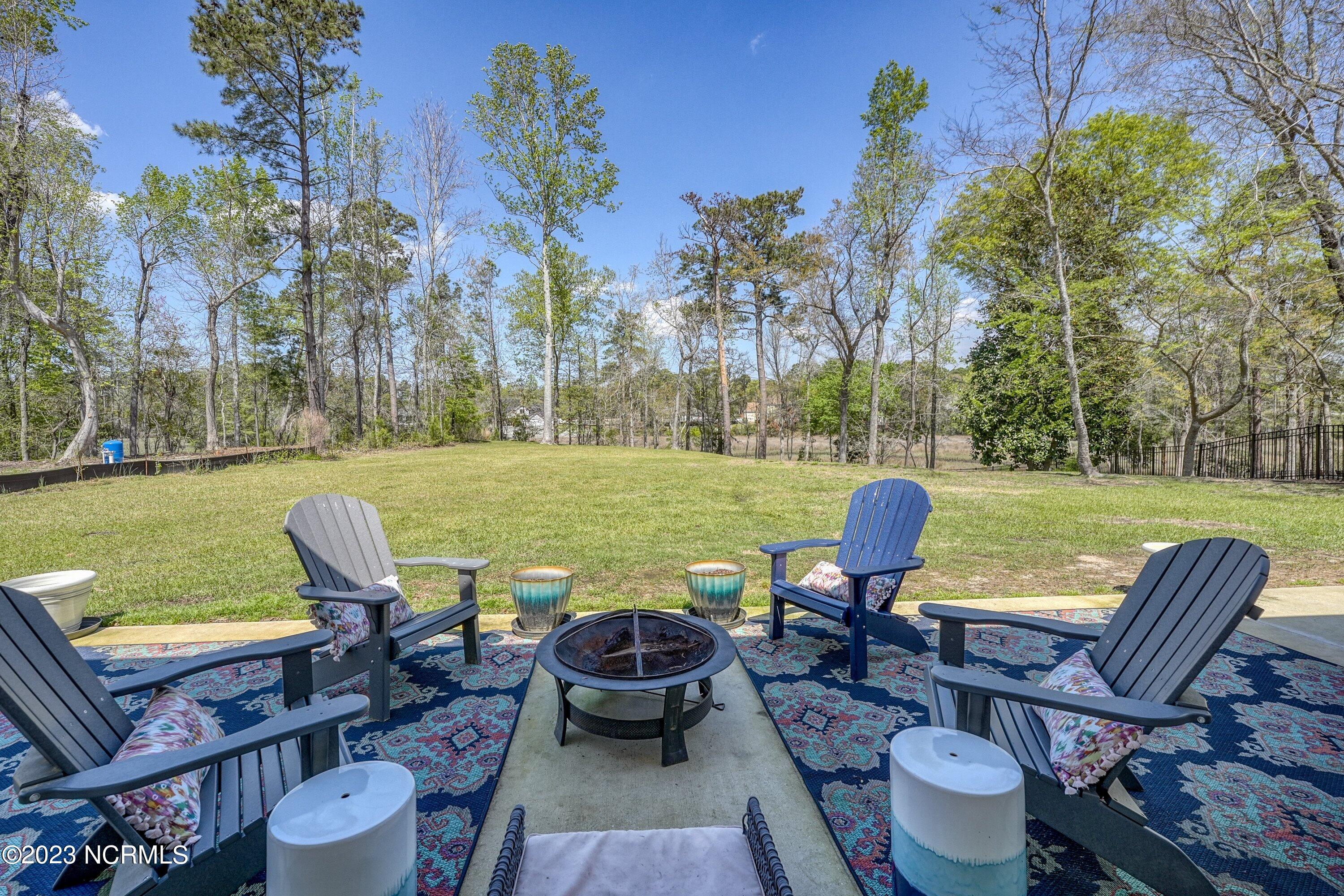 1035 Grandview Drive