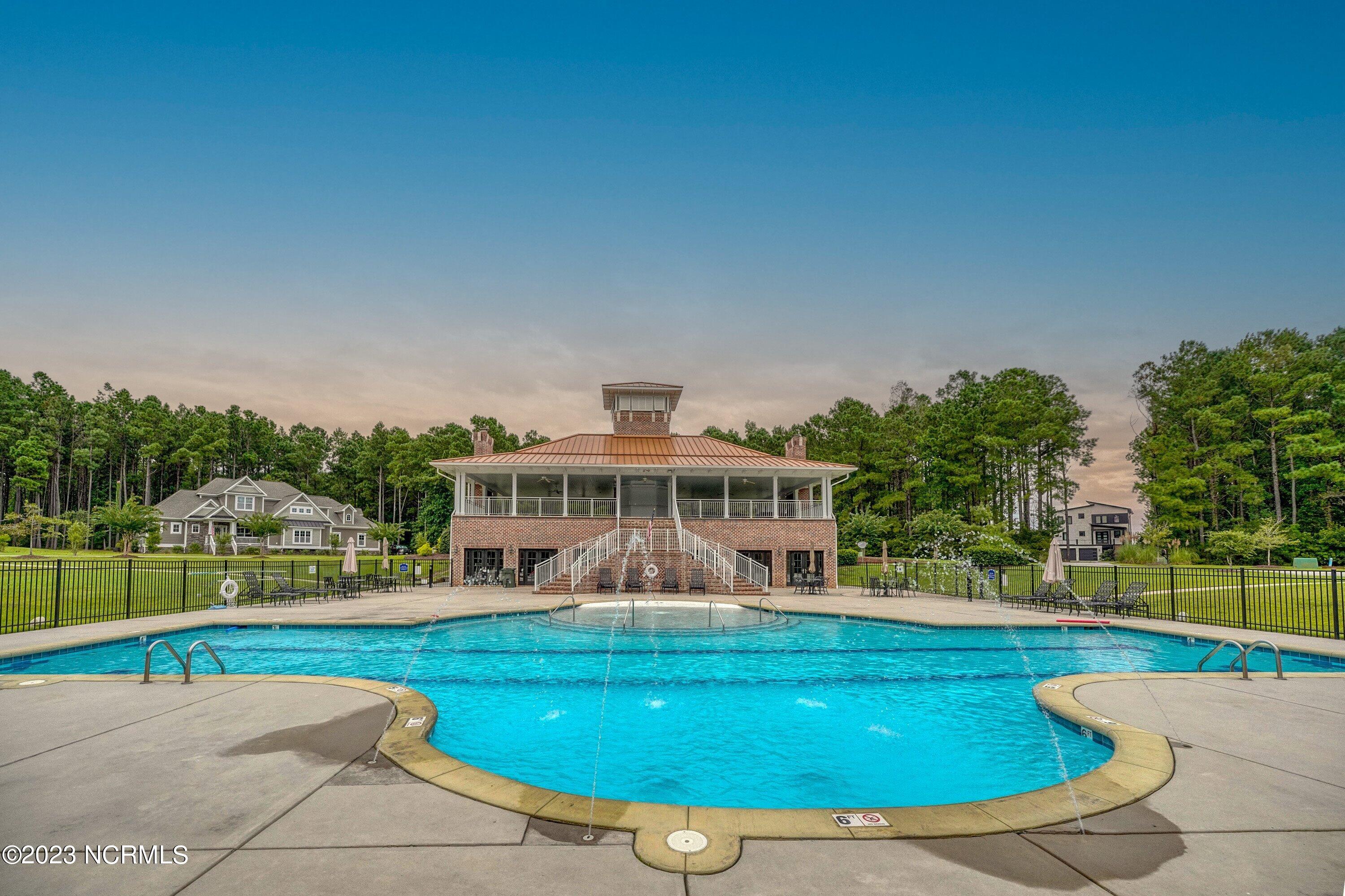 1035 Grandview Drive