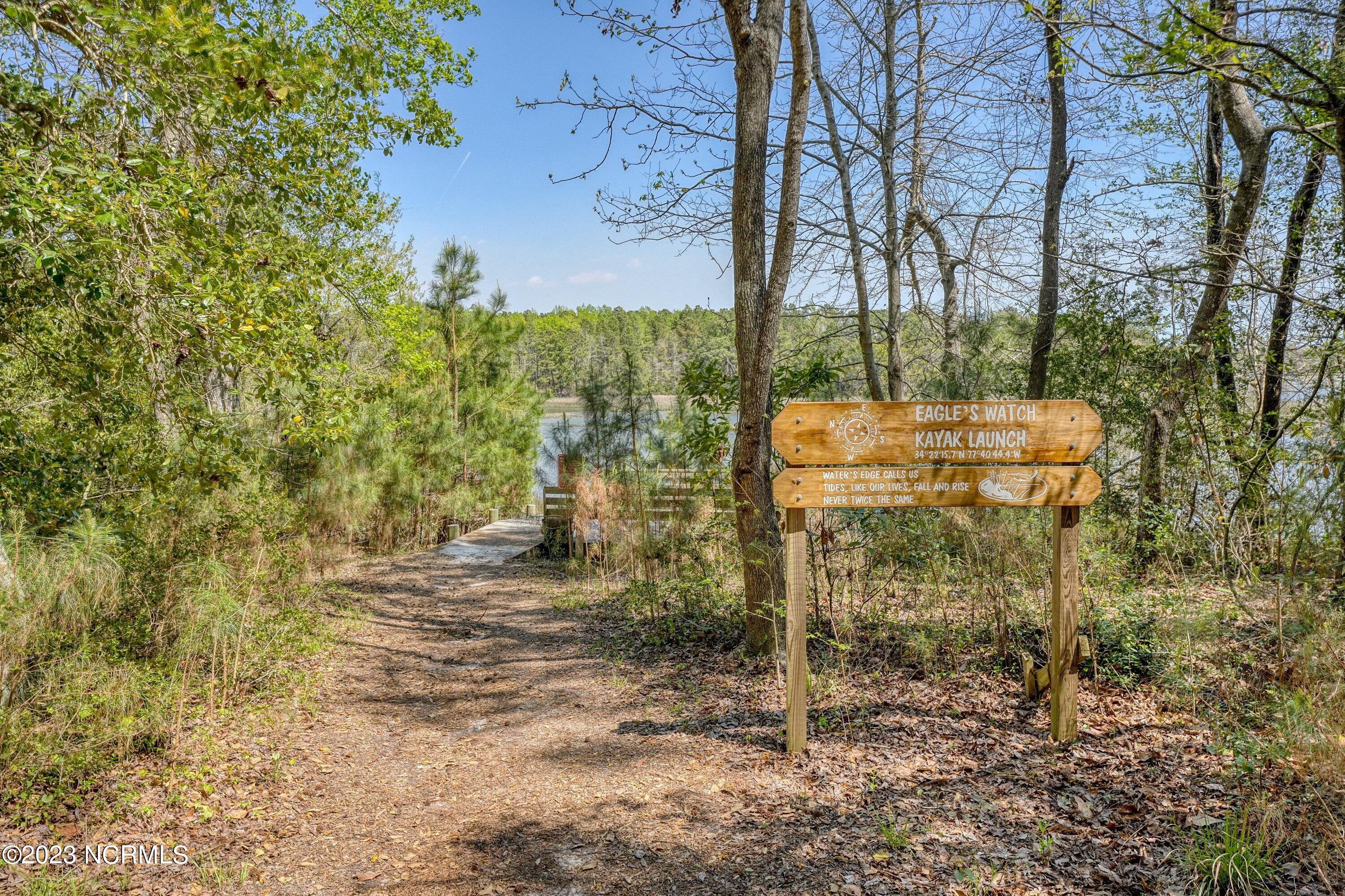 1035 Grandview Drive