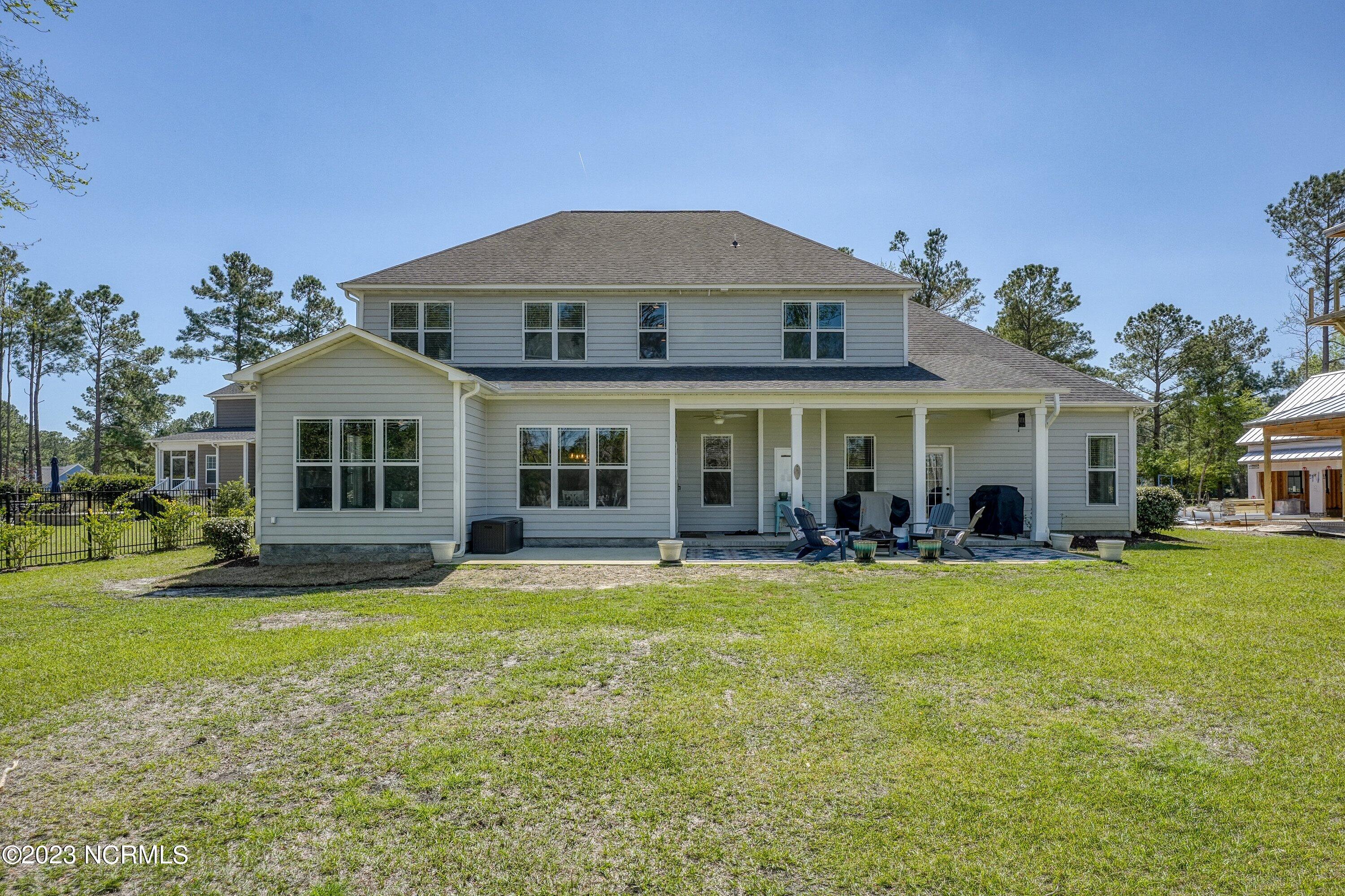 1035 Grandview Drive