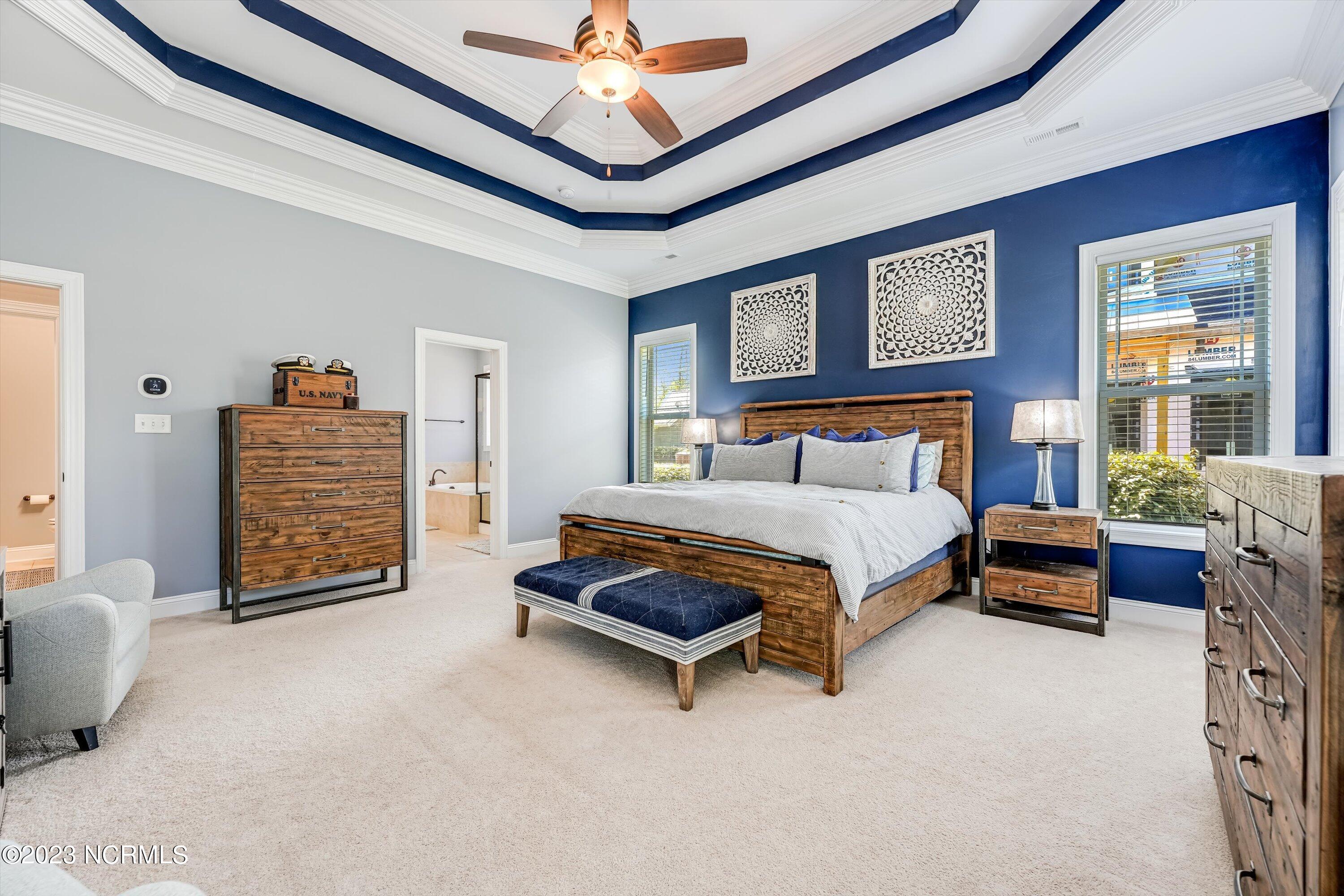 1035 Grandview Drive