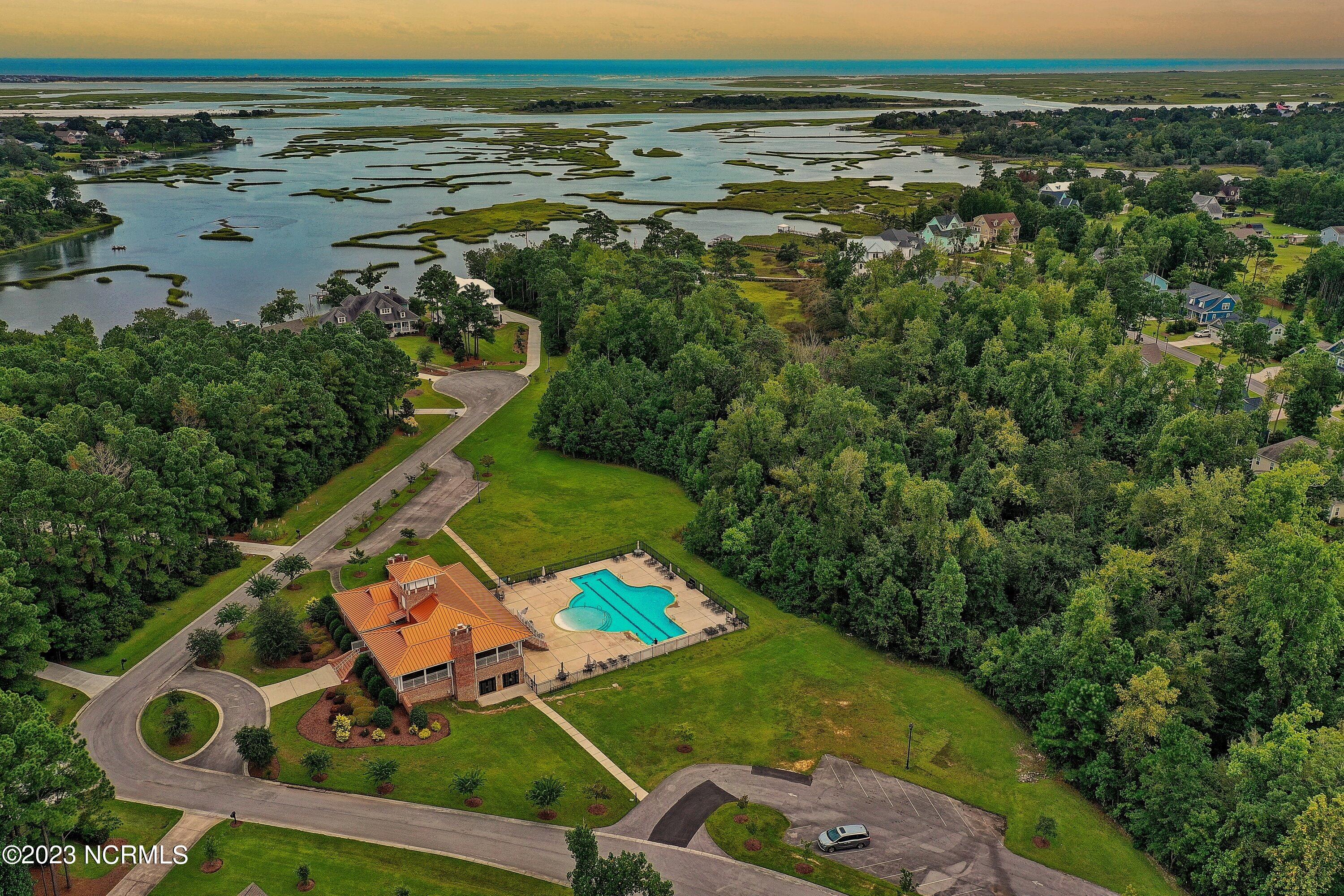 1035 Grandview Drive