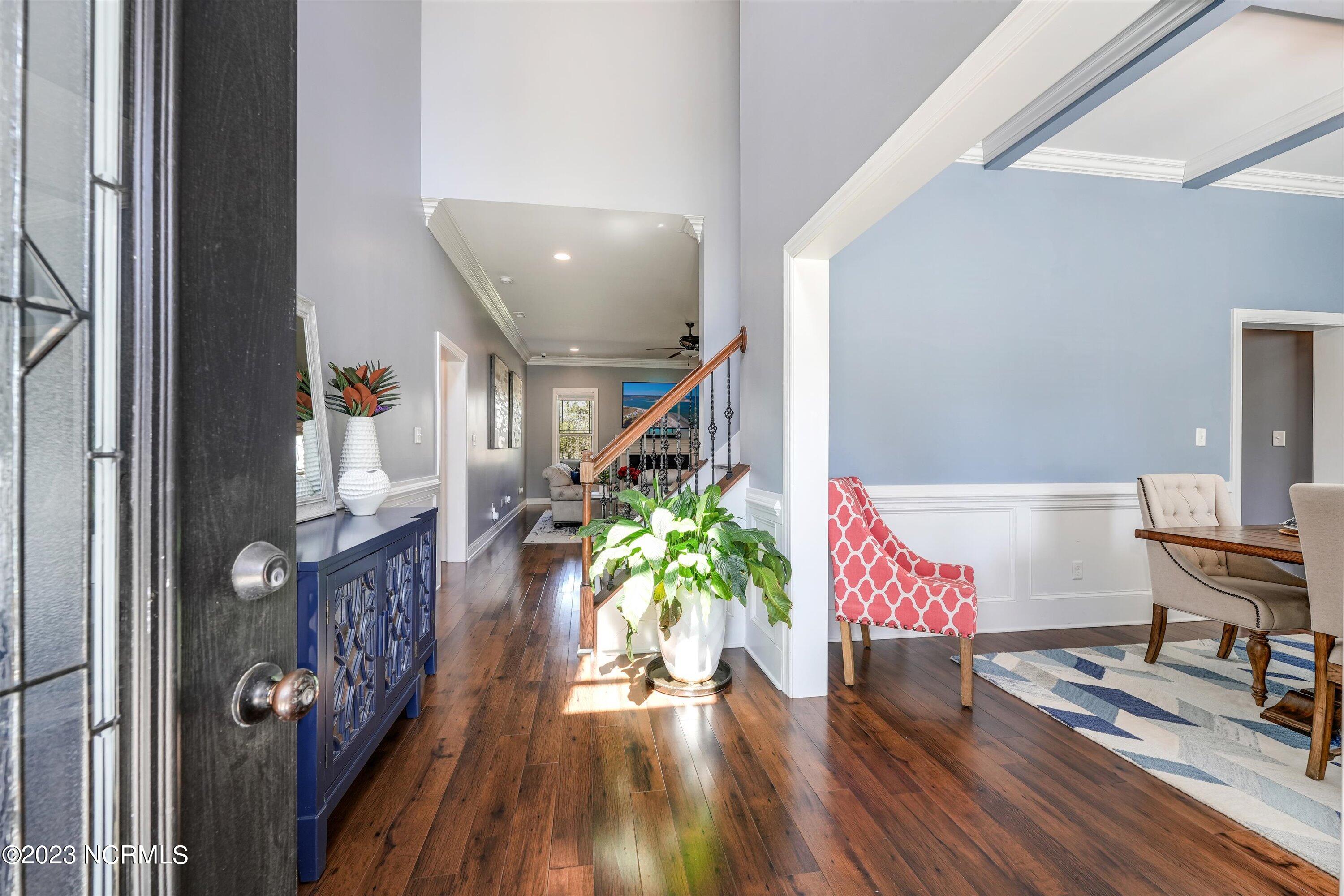 1035 Grandview Drive