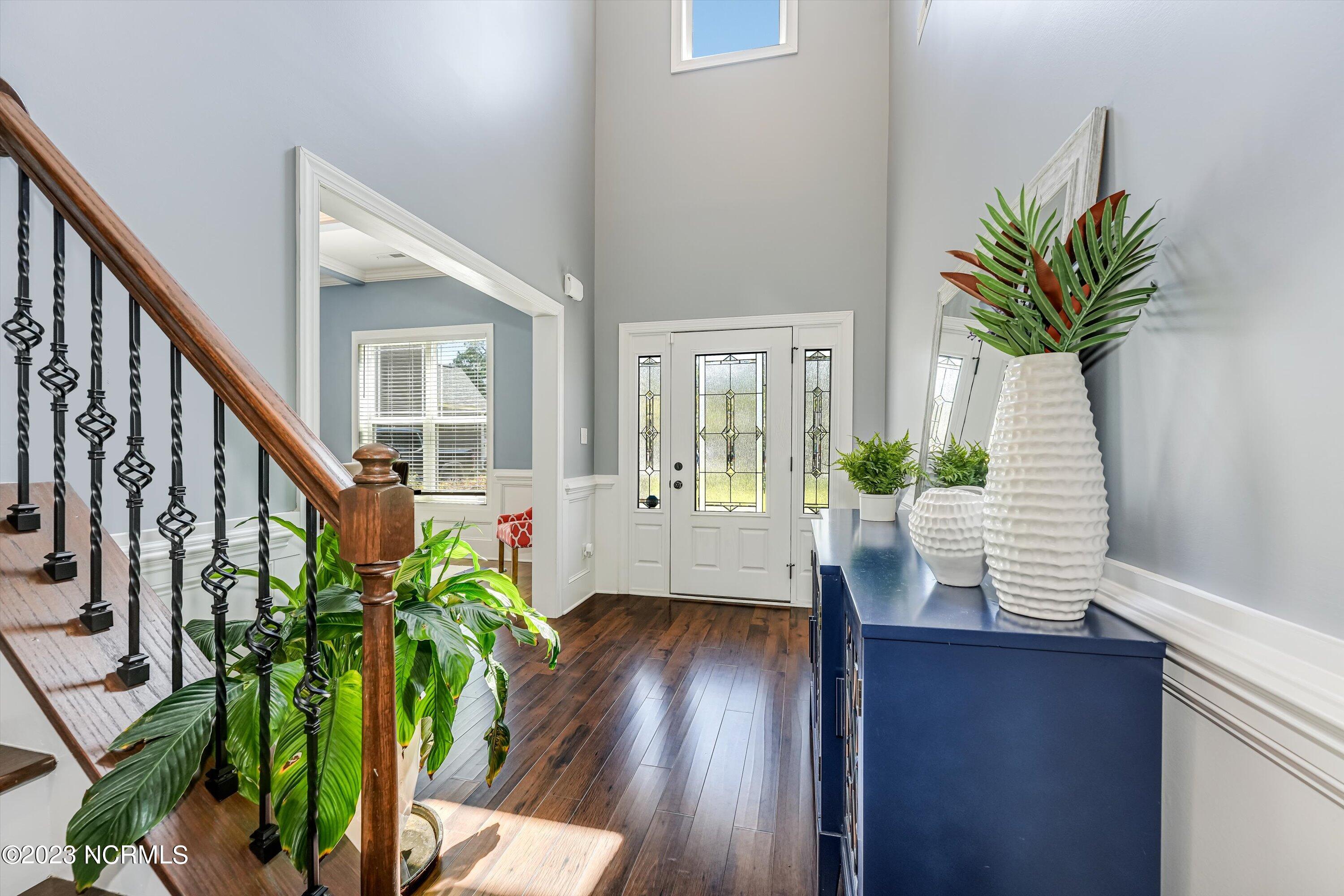 1035 Grandview Drive