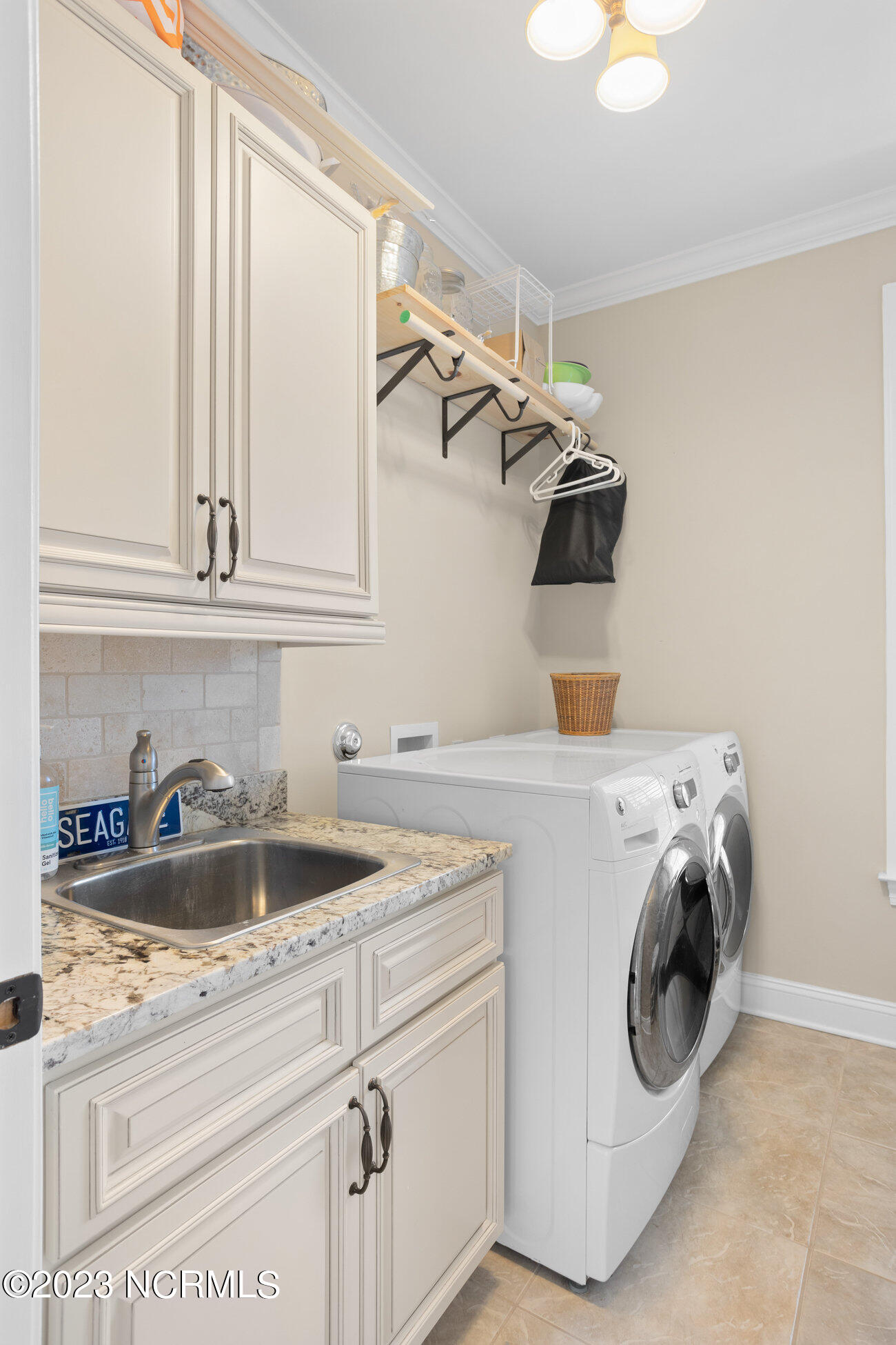 207 The Cape Boulevard