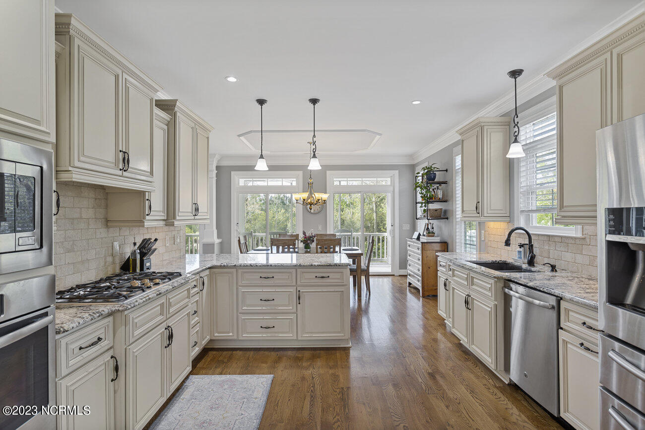 207 The Cape Boulevard