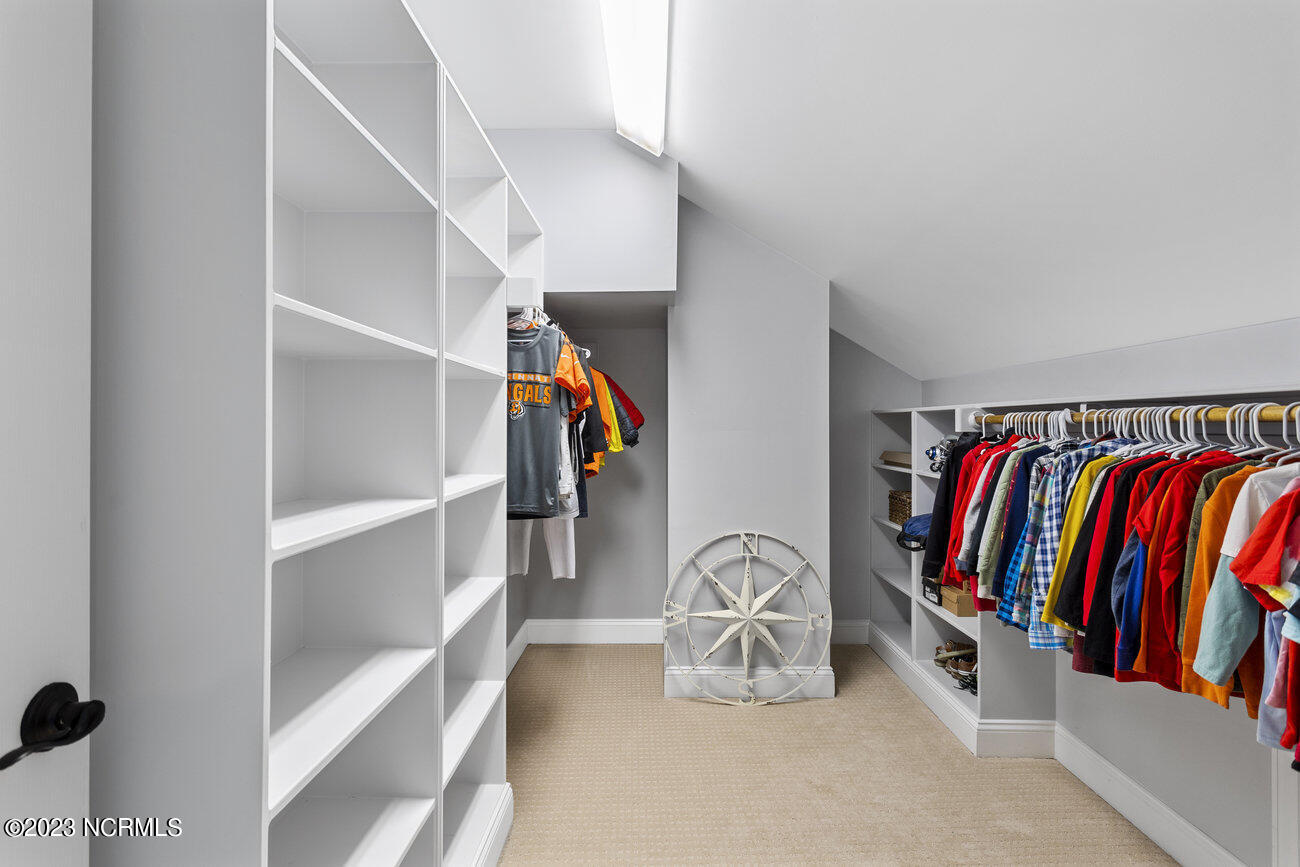 207 The Cape Boulevard