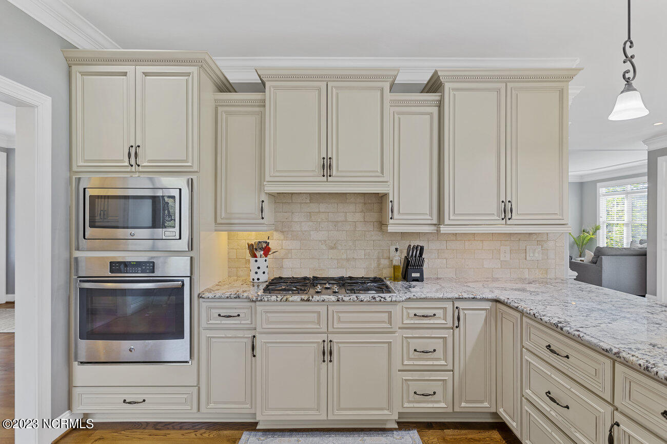 207 The Cape Boulevard