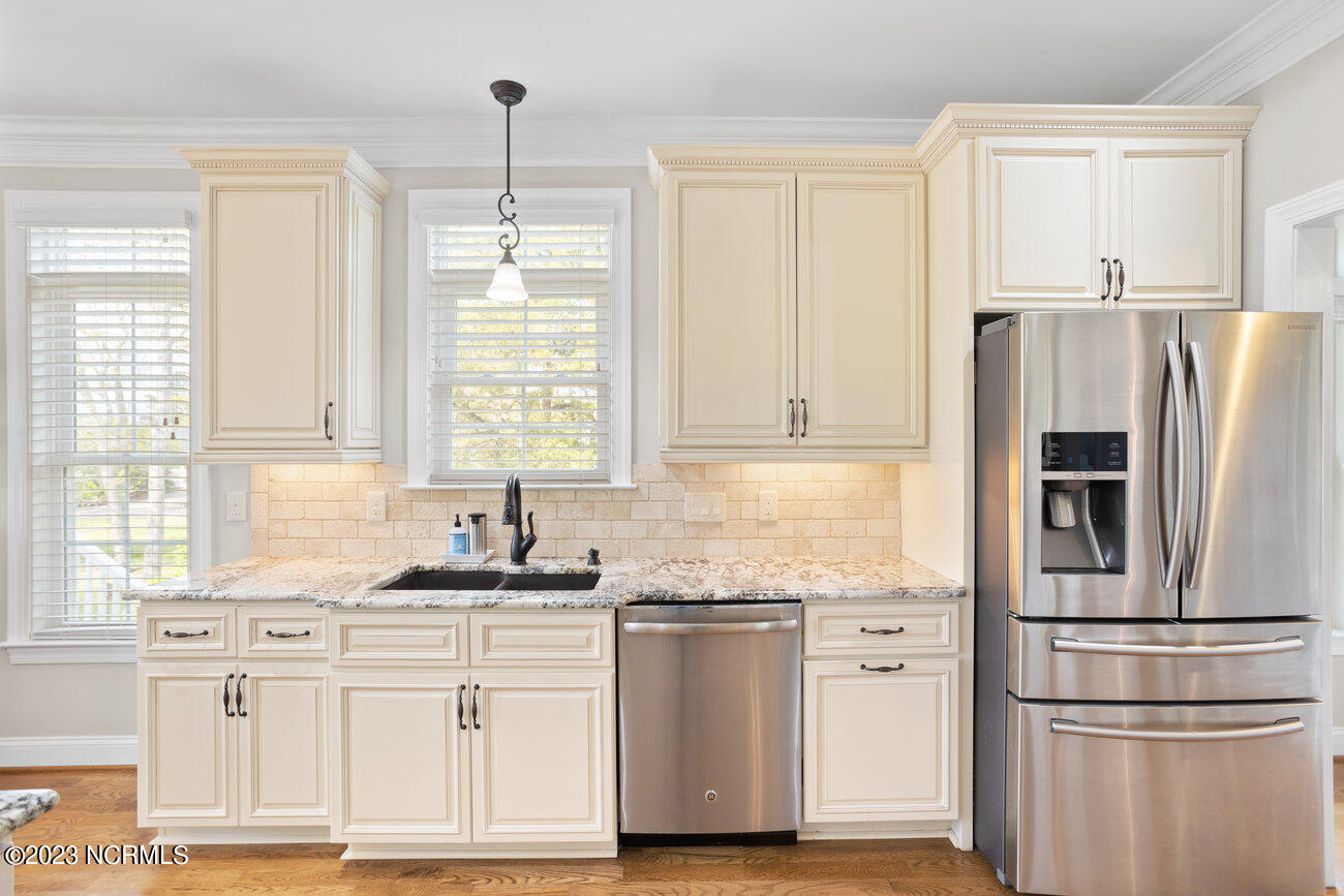 207 The Cape Boulevard