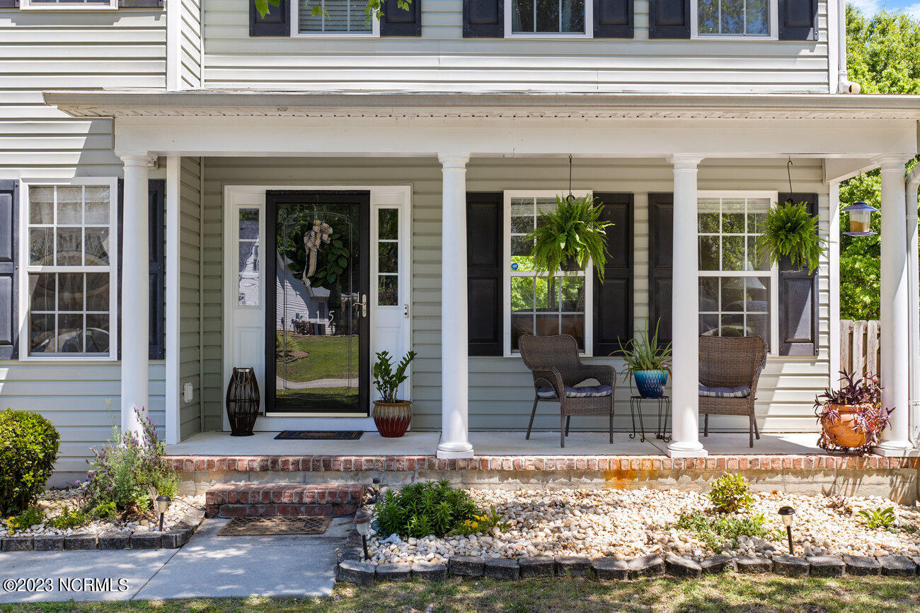 315 Dove Field Court