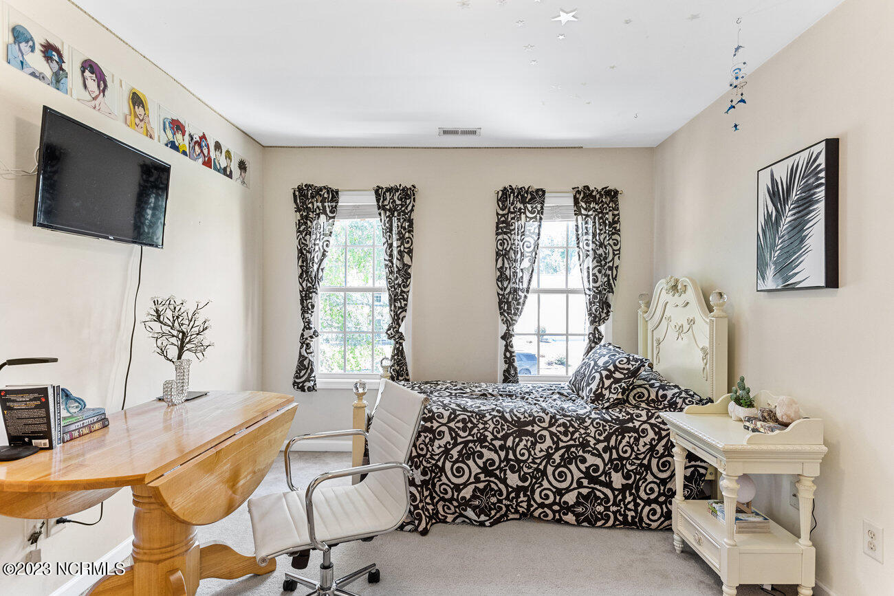 315 Dove Field Court