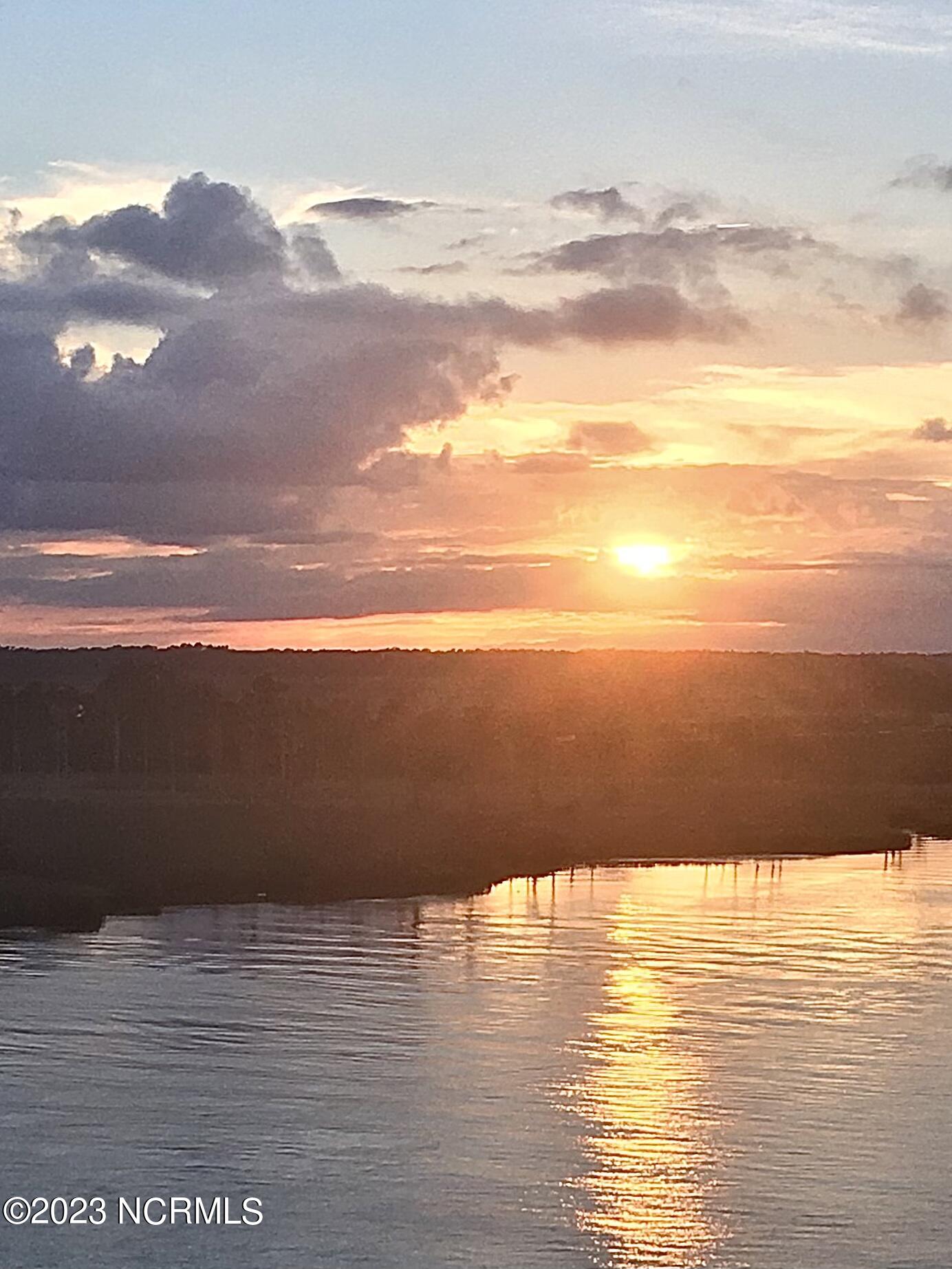 10 Grace Street, 703