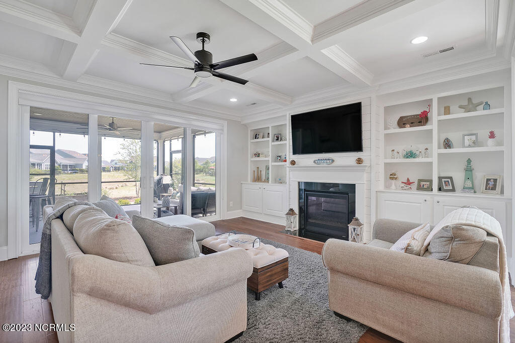 3319 Oyster Tabby Drive