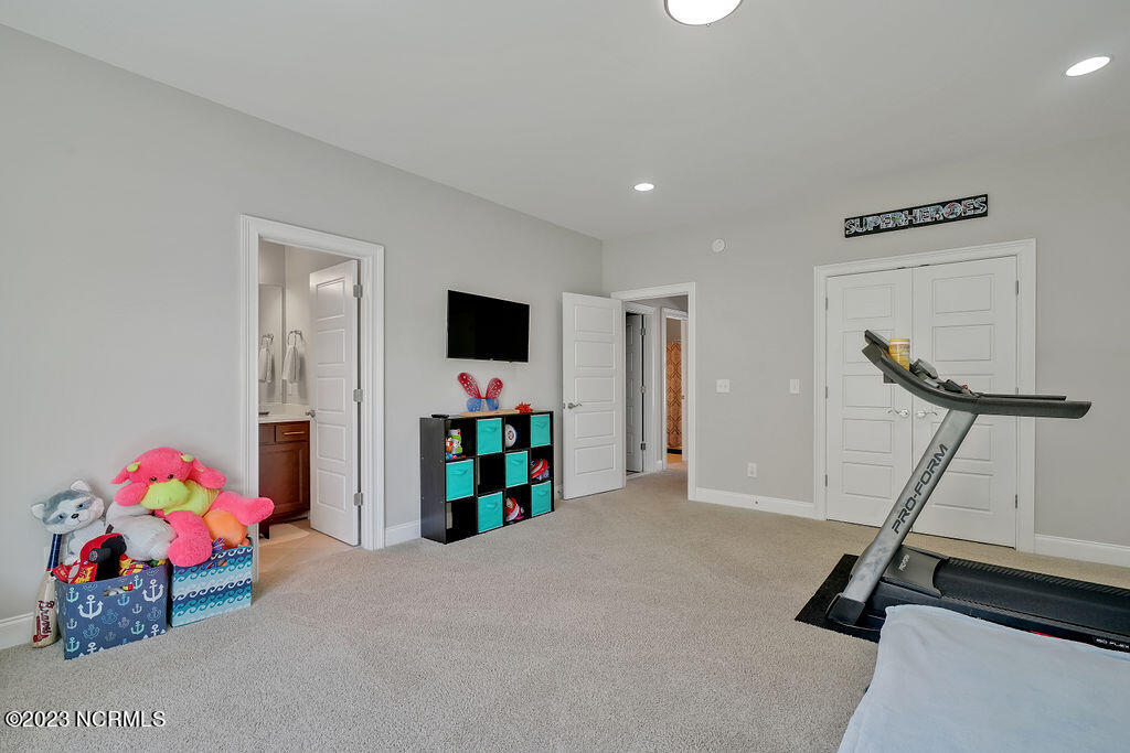 3319 Oyster Tabby Drive