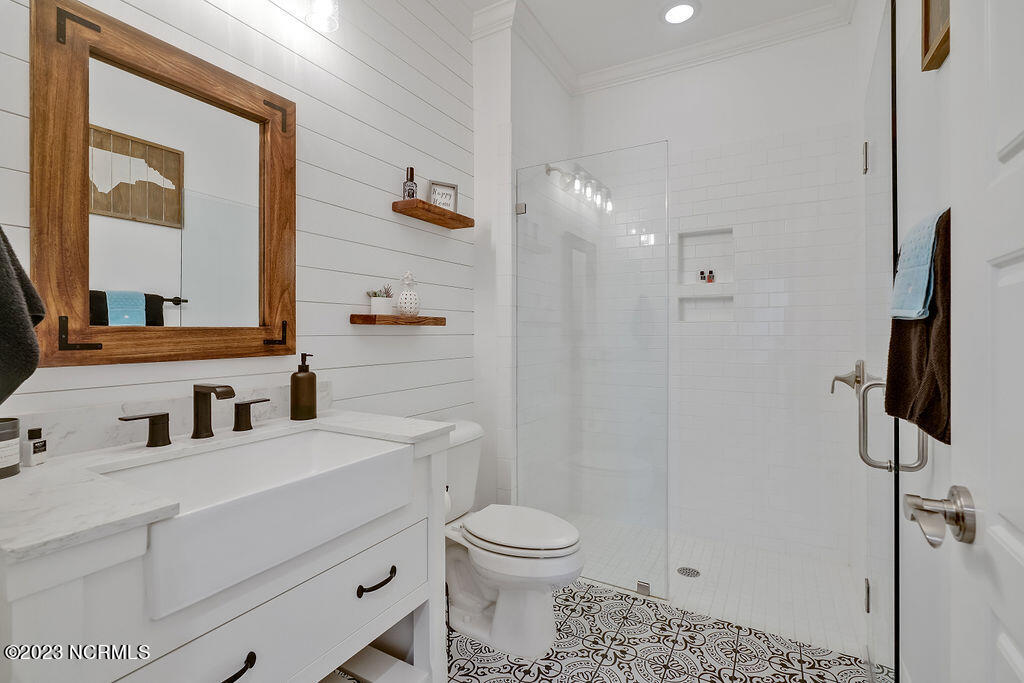 3319 Oyster Tabby Drive