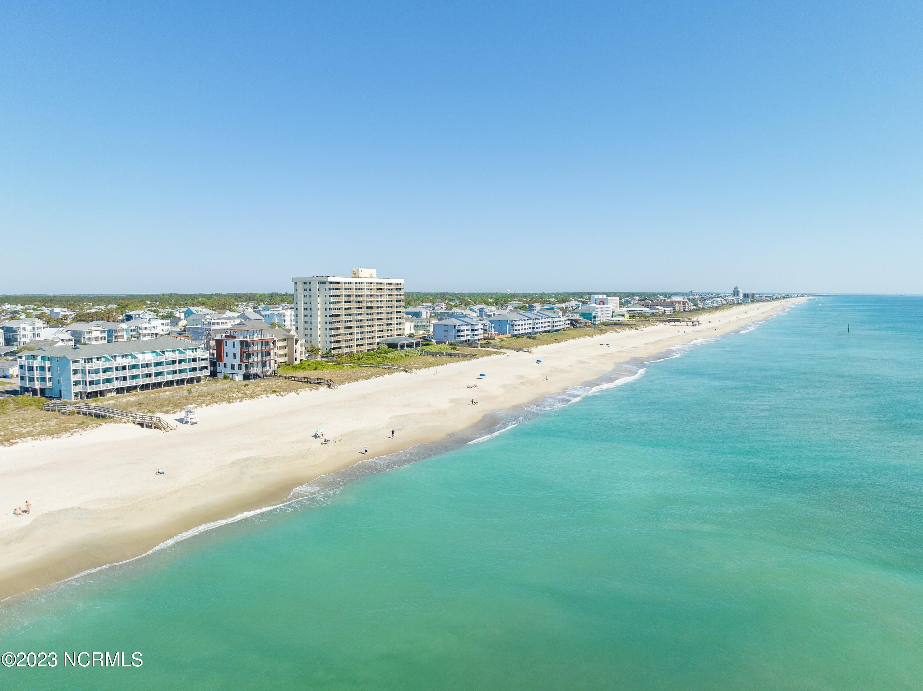 1423 S Lake Park Boulevard, 2b