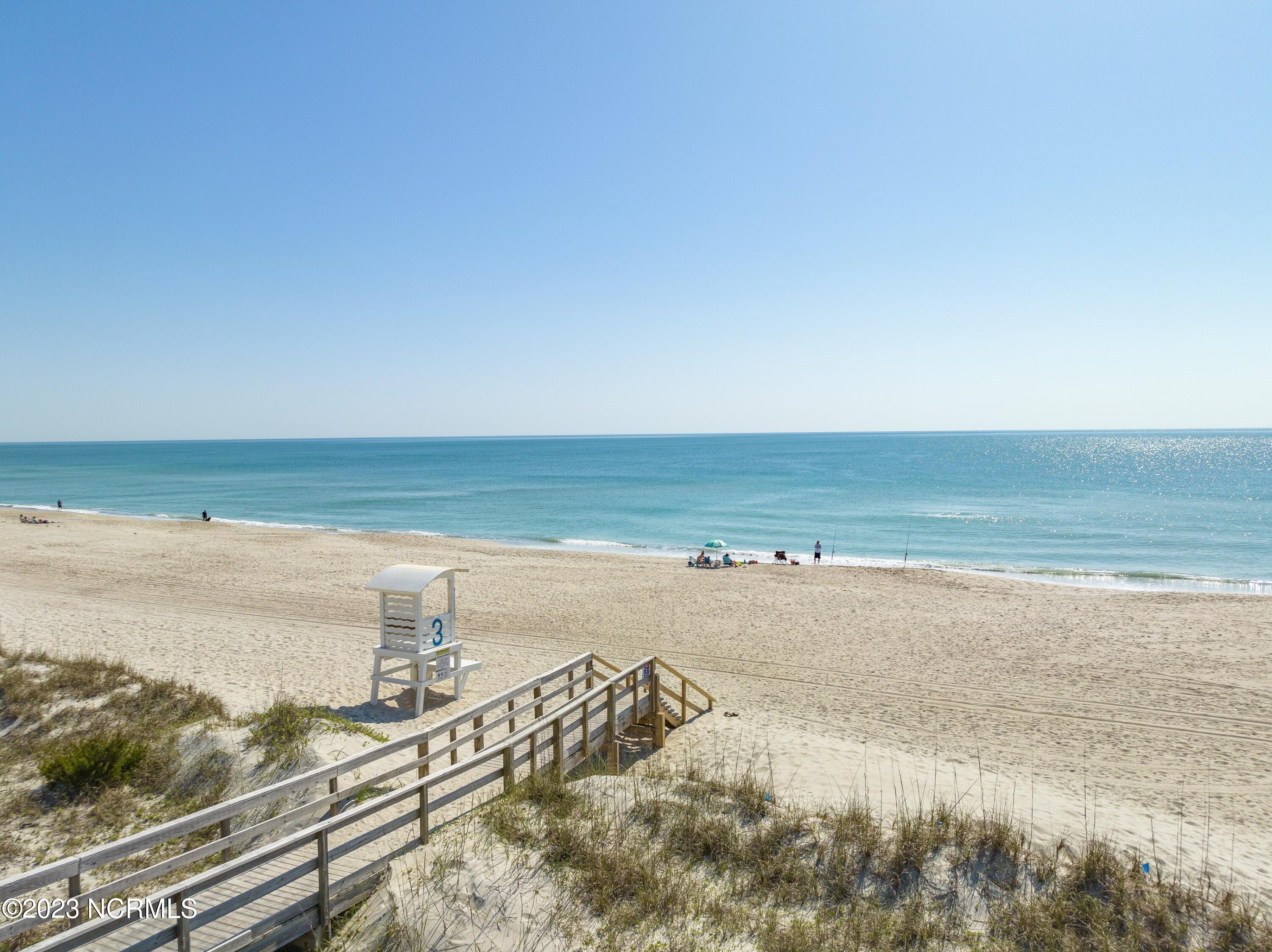 1423 S Lake Park Boulevard, 2b