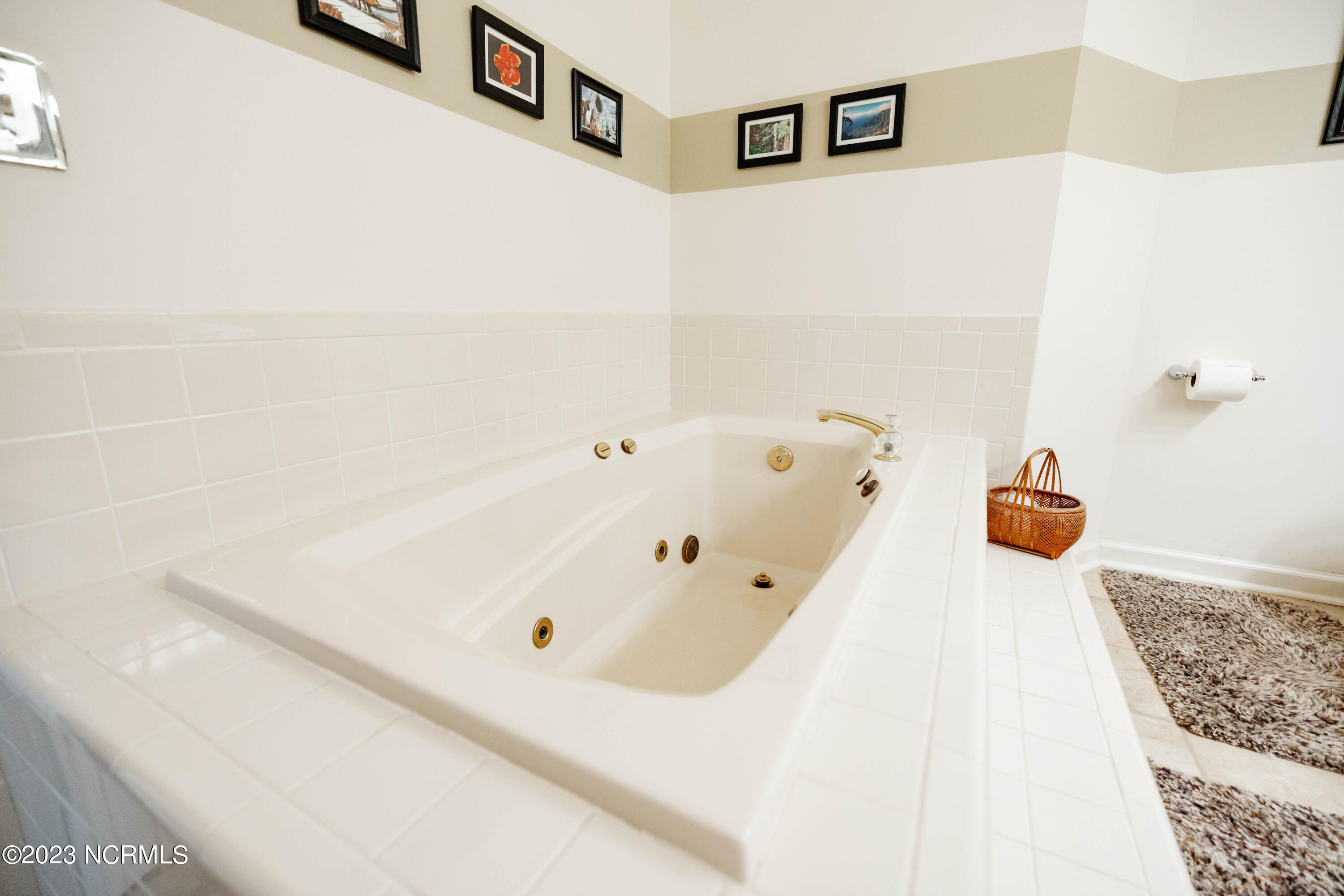 112 Pitch Pine Court