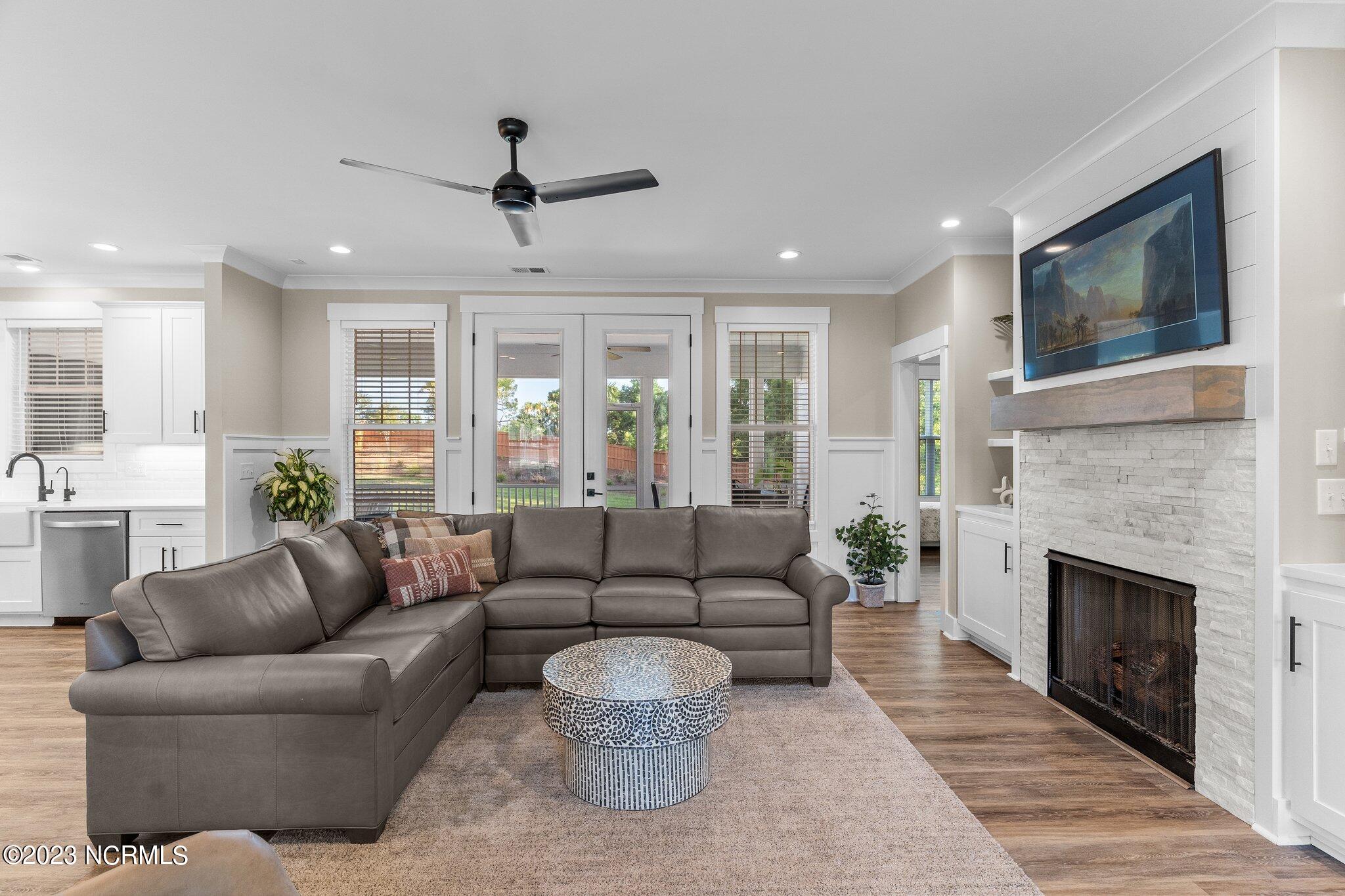 319 The Cape Boulevard