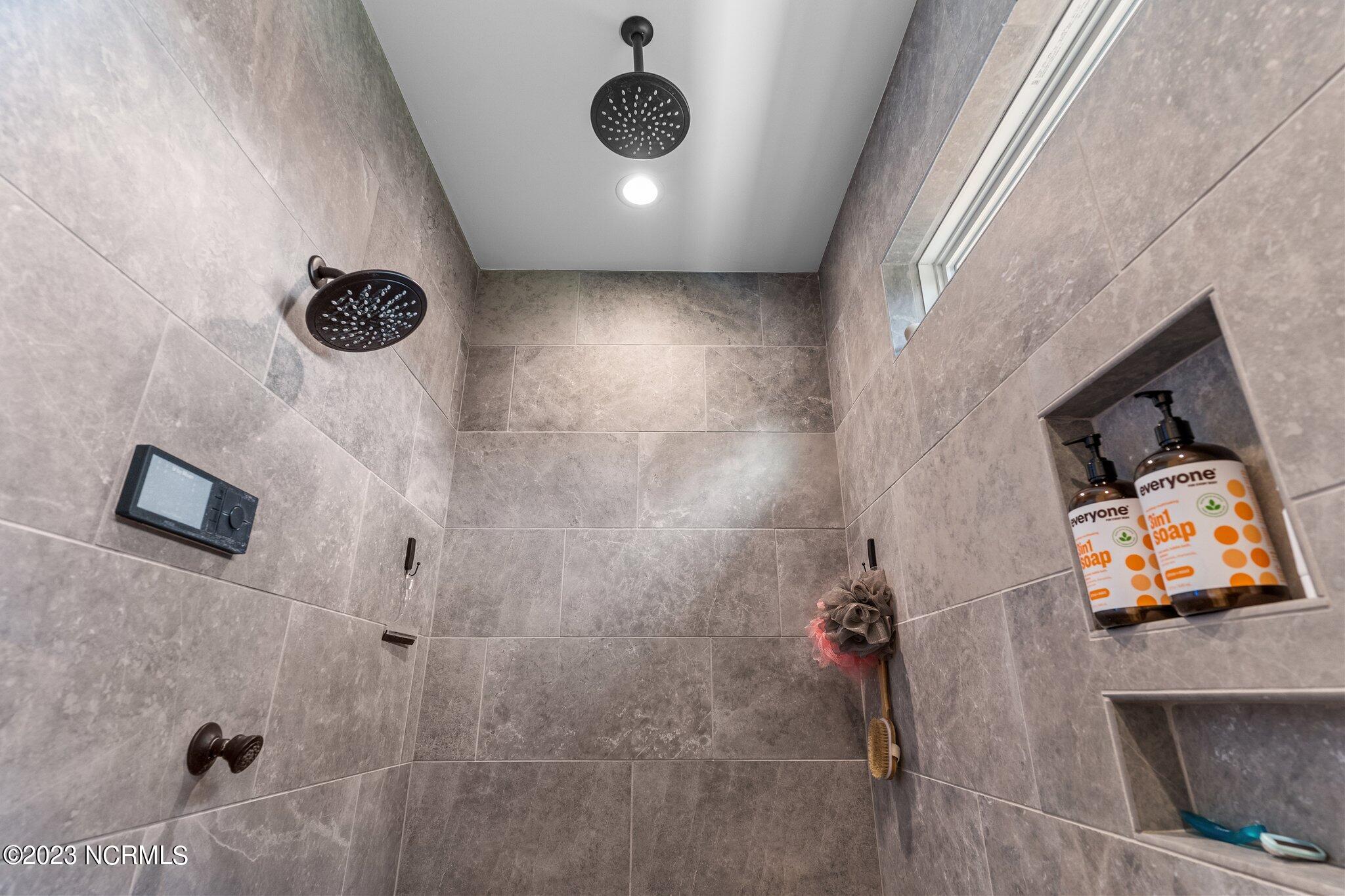 319 The Cape Boulevard