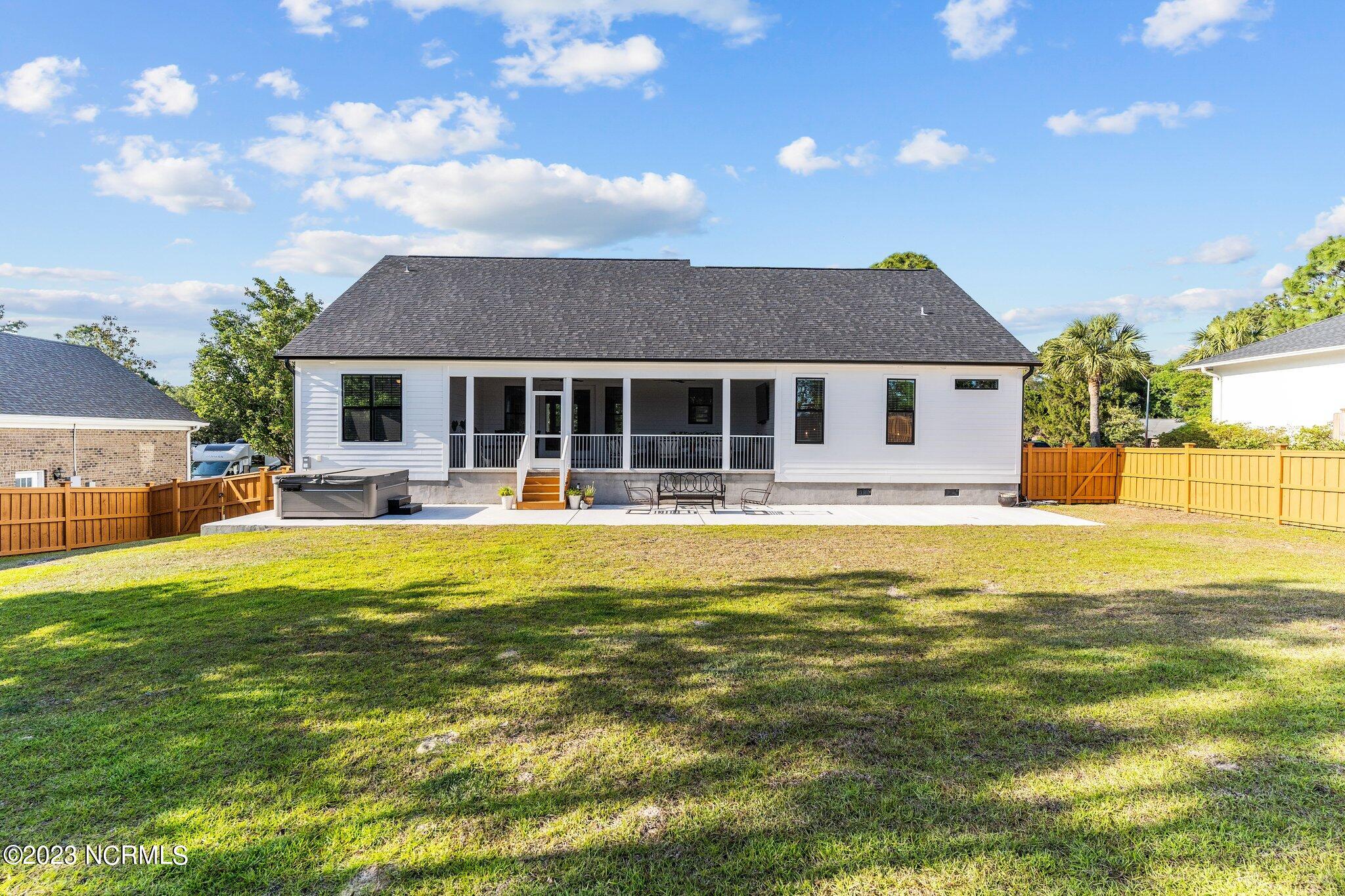 319 The Cape Boulevard