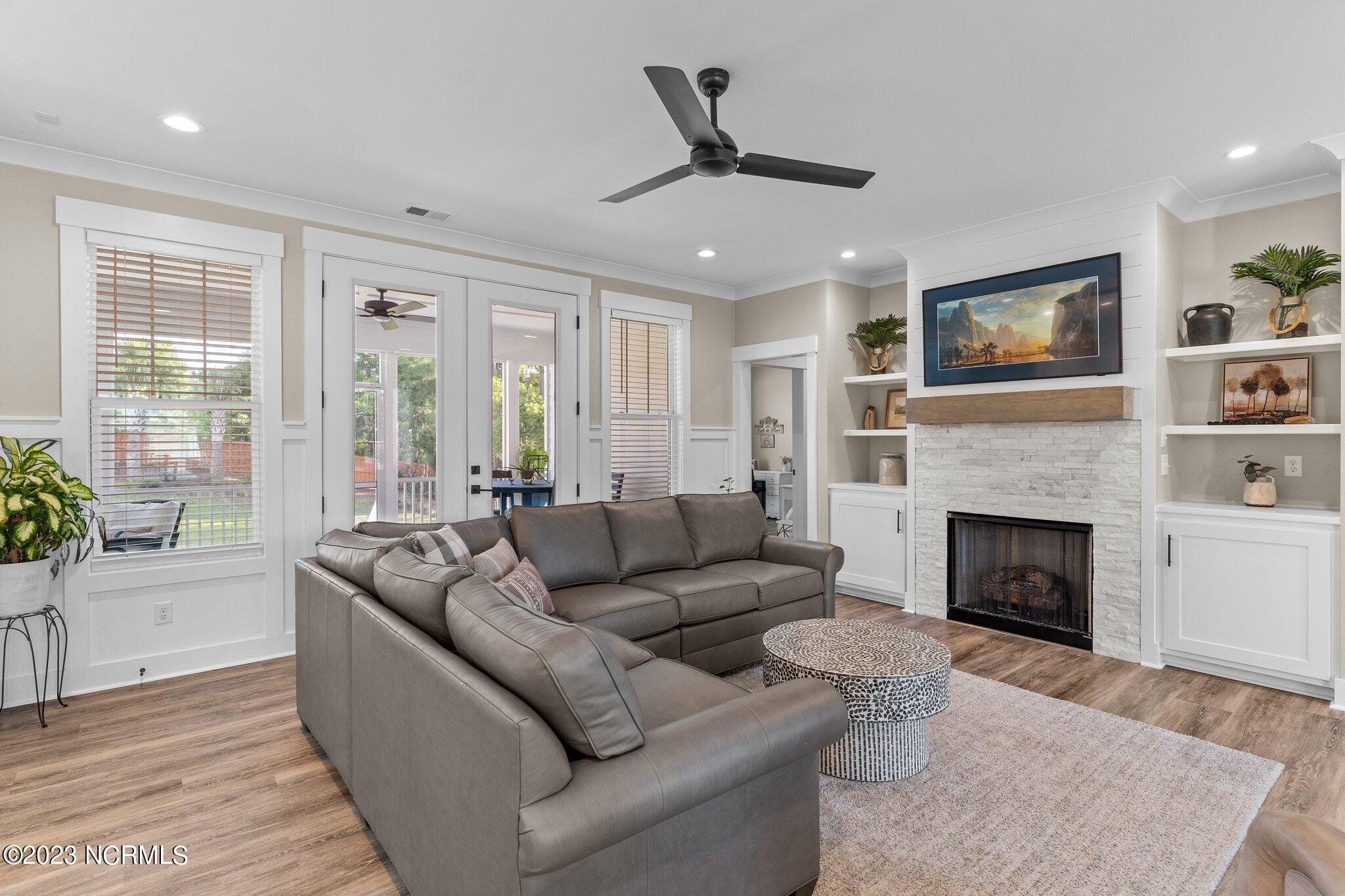 319 The Cape Boulevard