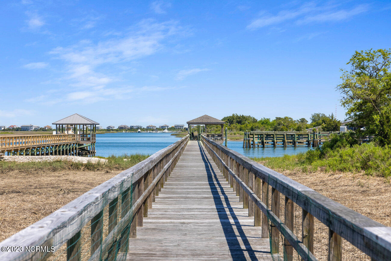 1450 Edgewater Club Road