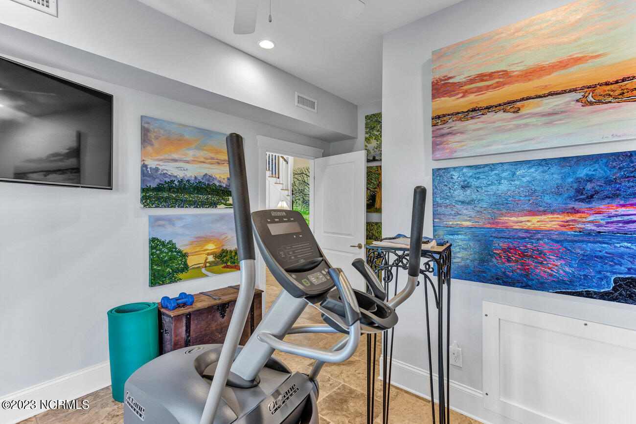 1450 Edgewater Club Road