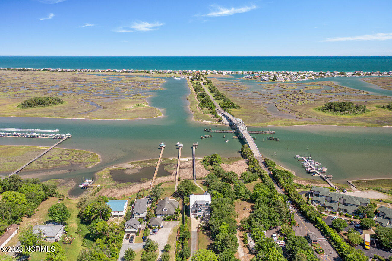 1450 Edgewater Club Road