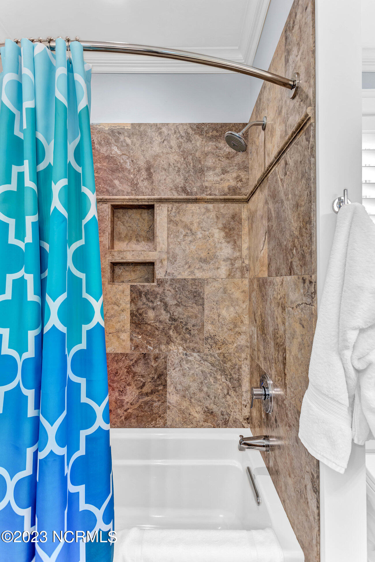 1450 Edgewater Club Road